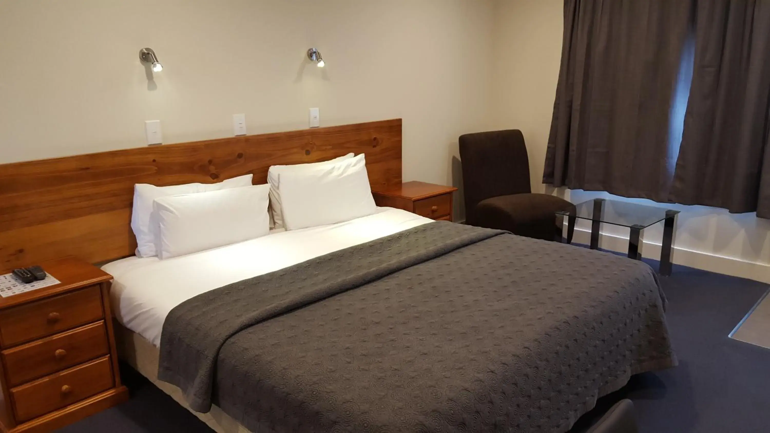 Executive King Studio with Spa Bath in Auto Lodge Motel Executive King Studio with Spa Bath in Auto Lodge Motel