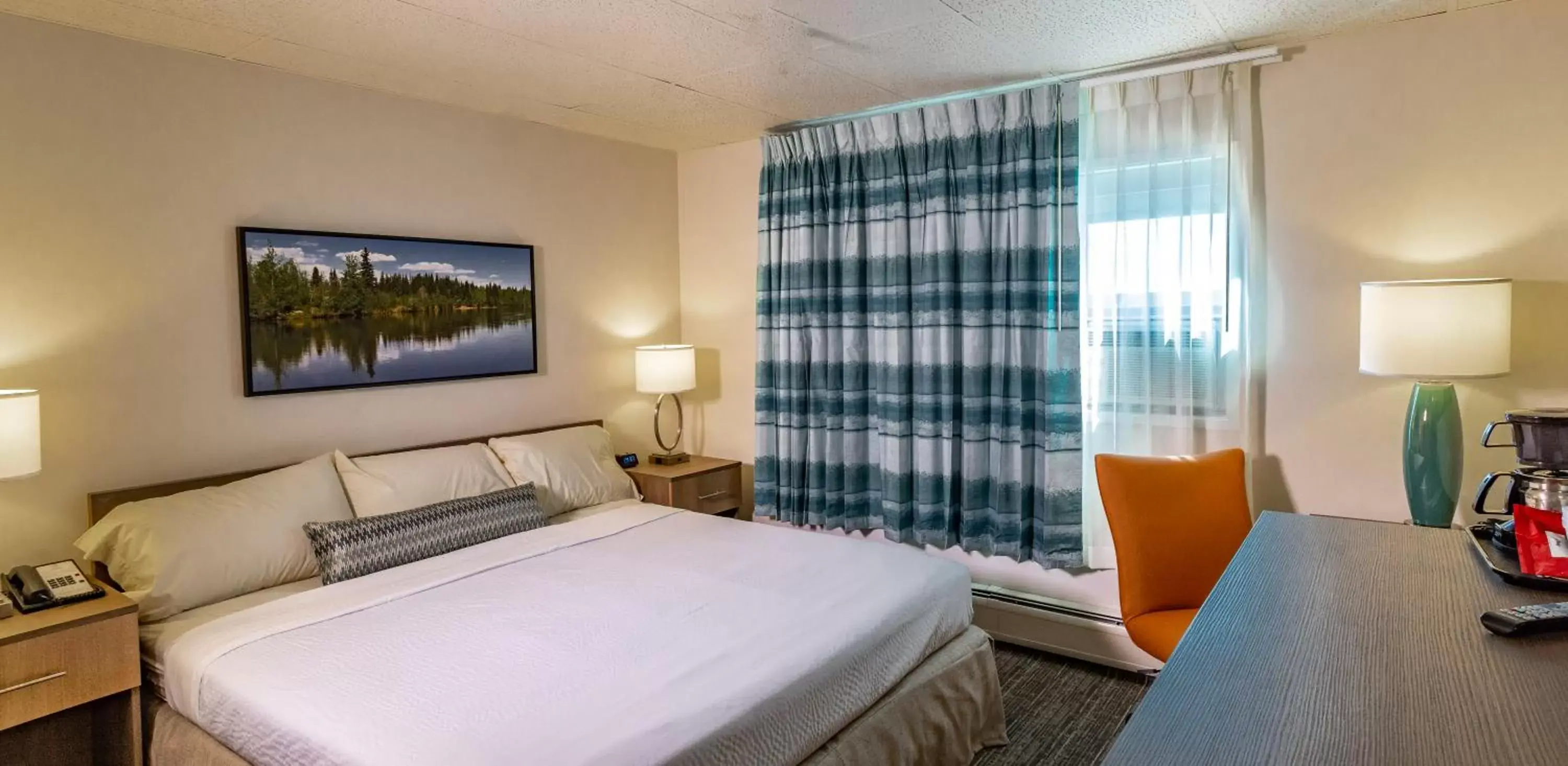 King Room - Non-Smoking in Bridgewater Hotel, Trademark Collection by Wyndham King Room - Non-Smoking in Bridgewater Hotel, Trademark Collection by Wyndham