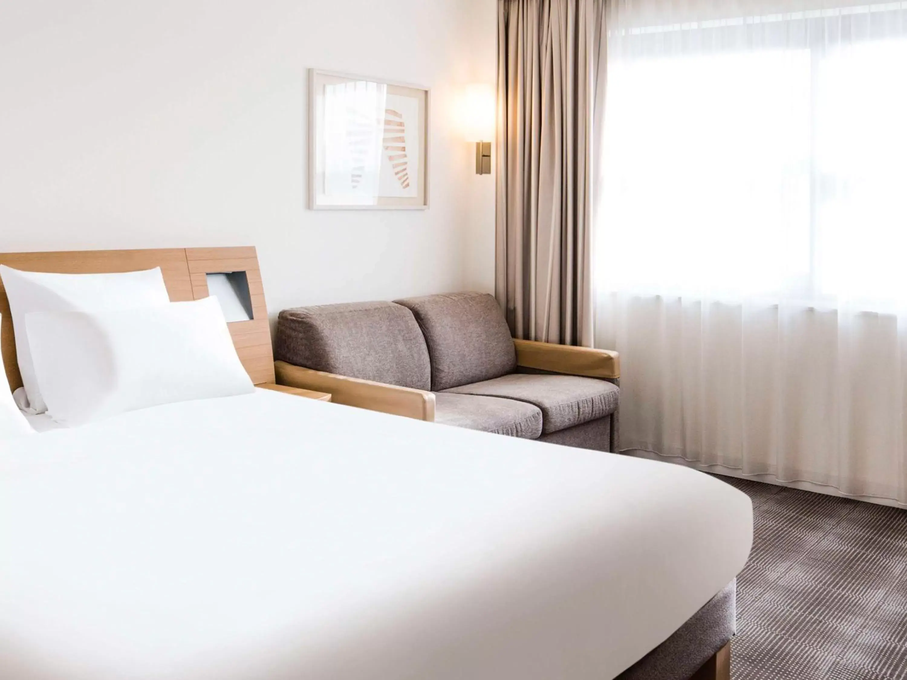 Executive Double Room in Novotel Aachen City Executive Double Room in Novotel Aachen City