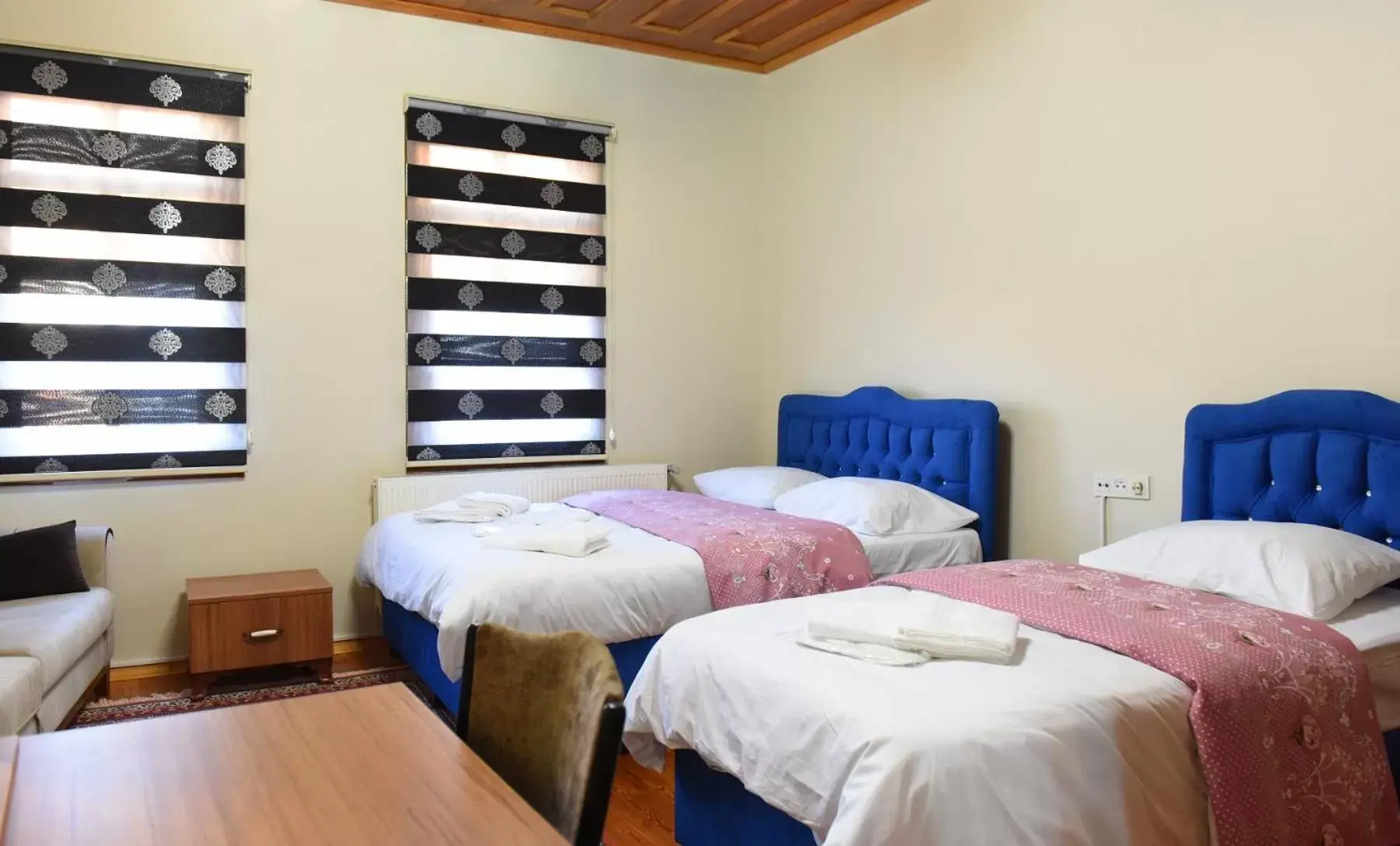 Triple Room in ÖZ Butik Otel Antik Kent Myrleia Triple Room in ÖZ Butik Otel Antik Kent Myrleia