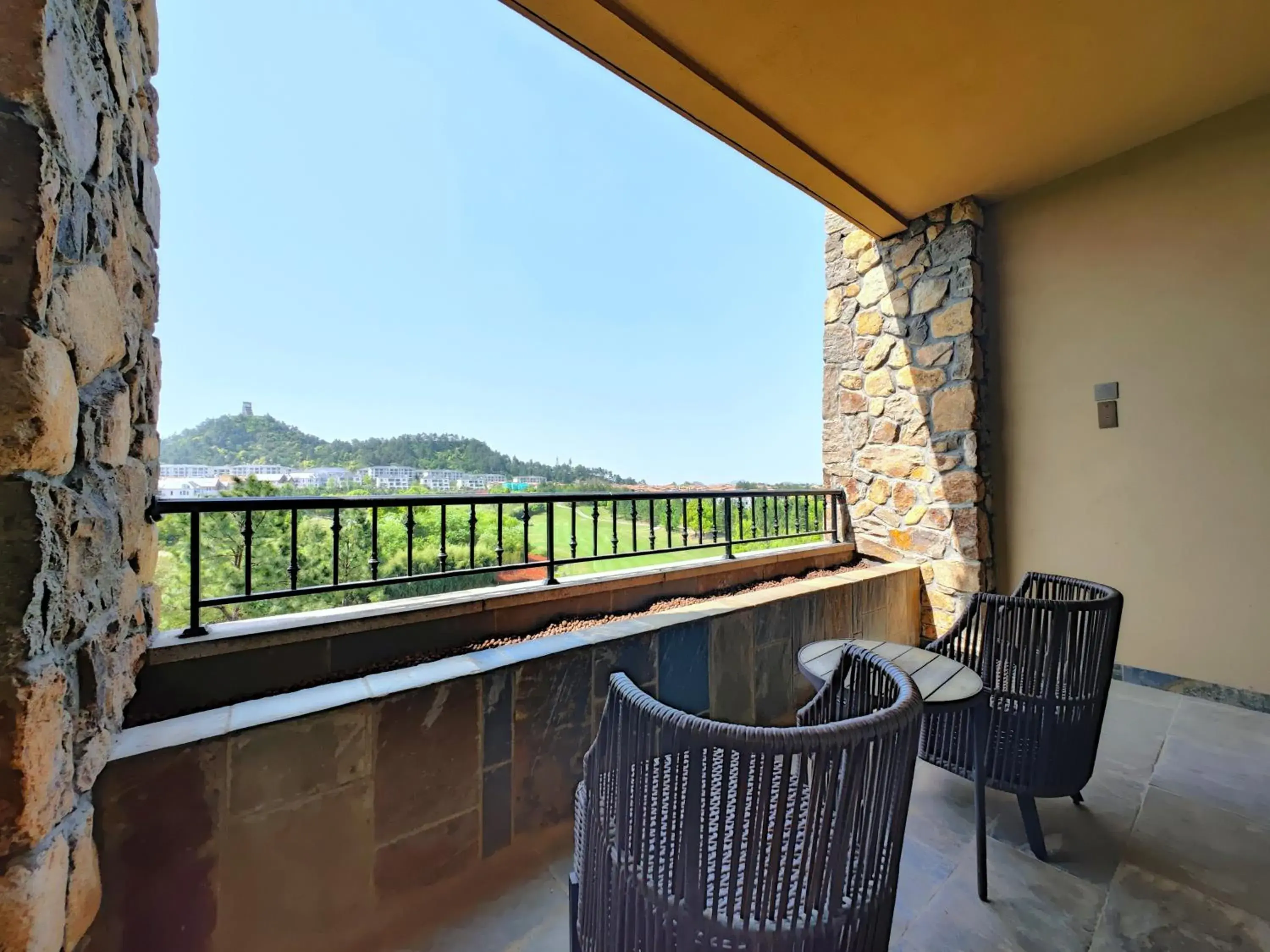 Landscape, Deluxe Guest room, 2 Double, Mountain view in JW Marriott Hotel Zhejiang Anji Landscape, Deluxe Guest room, 2 Double, Mountain view in JW Marriott Hotel Zhejiang Anji