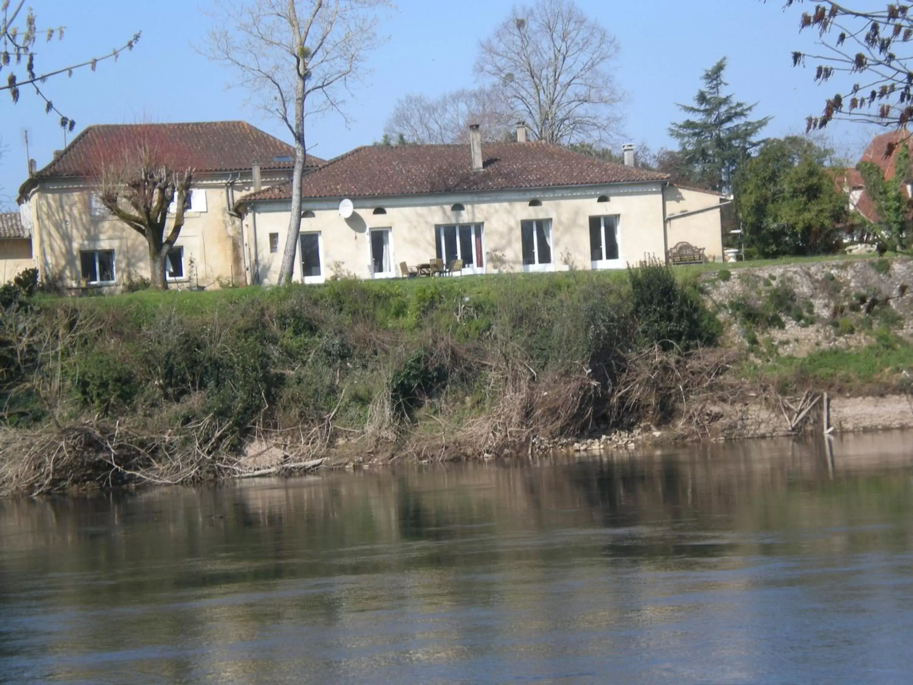 Le Manoir de la Riviere Le Manoir de la Riviere