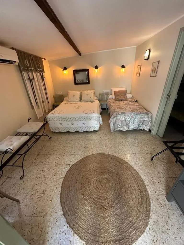 Family Room in Hotel Le Ponteil Family Room in Hotel Le Ponteil