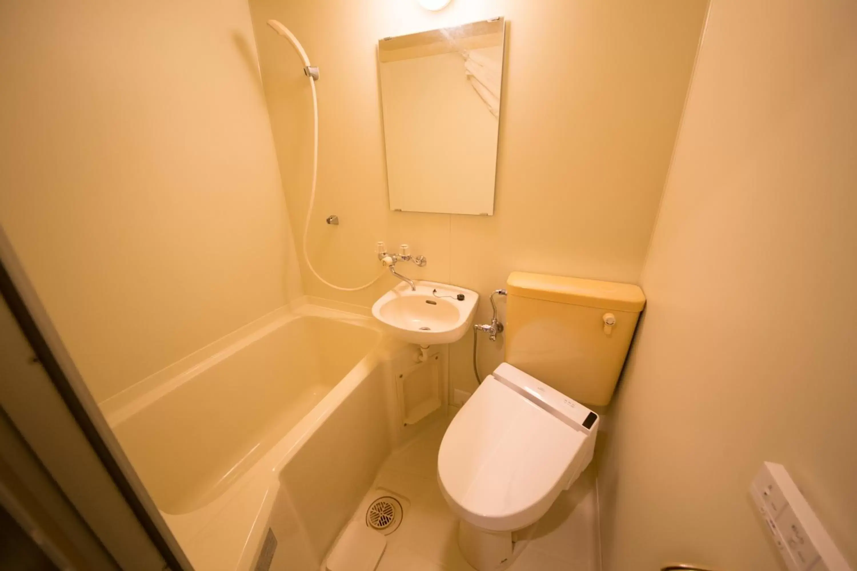 Triple Room - Non-Smoking in City Kaigetsu Triple Room - Non-Smoking in City Kaigetsu