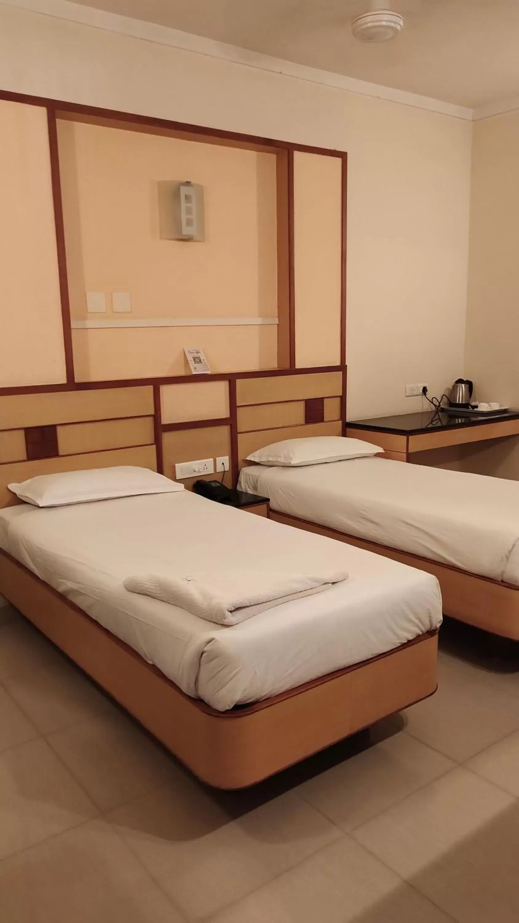 Deluxe Double Room in Hotel Aishwarywaa Deluxe Double Room in Hotel Aishwarywaa