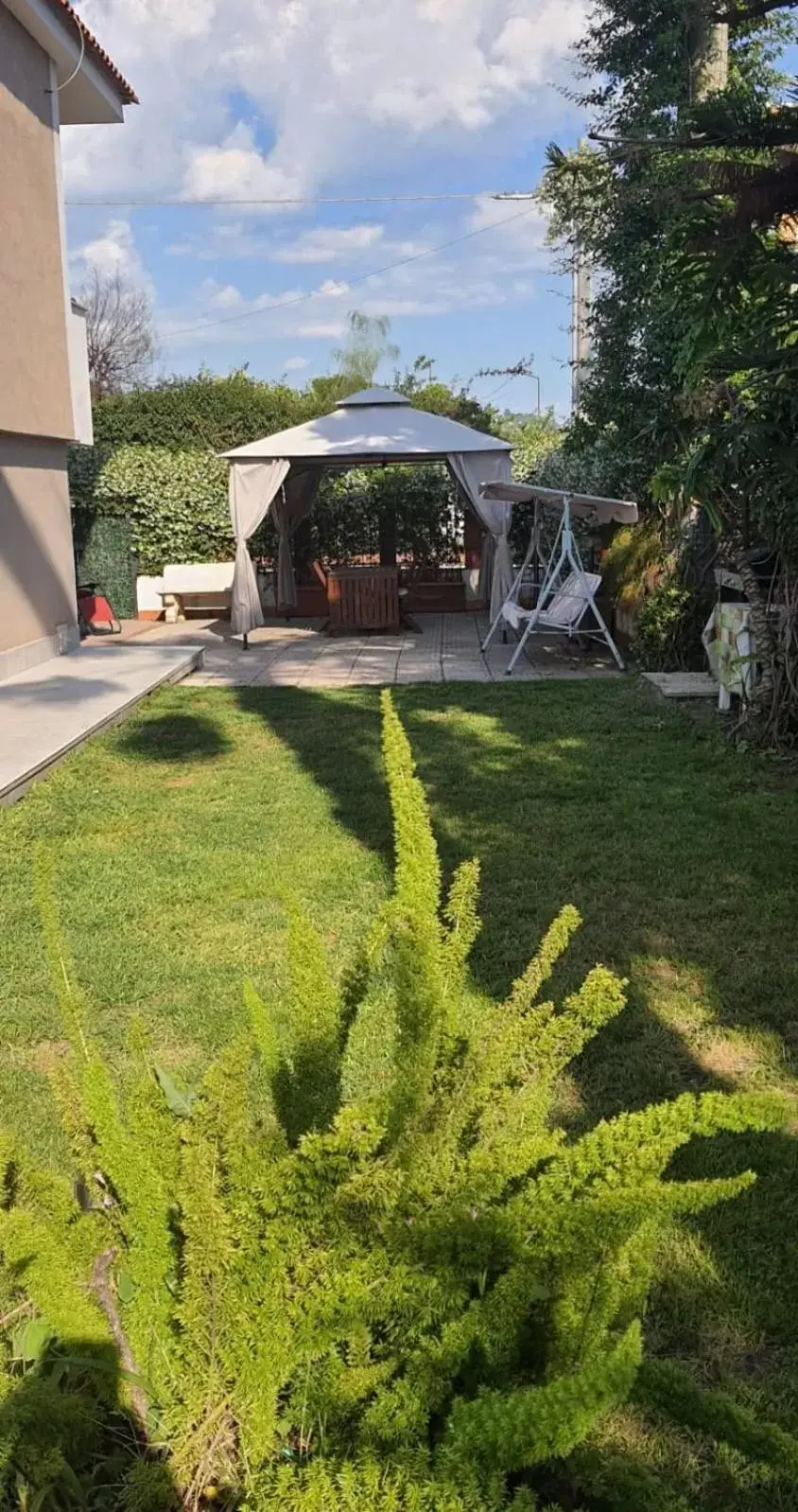 Garden view, Garden in La casa di Barry Garden view, Garden in La casa di Barry