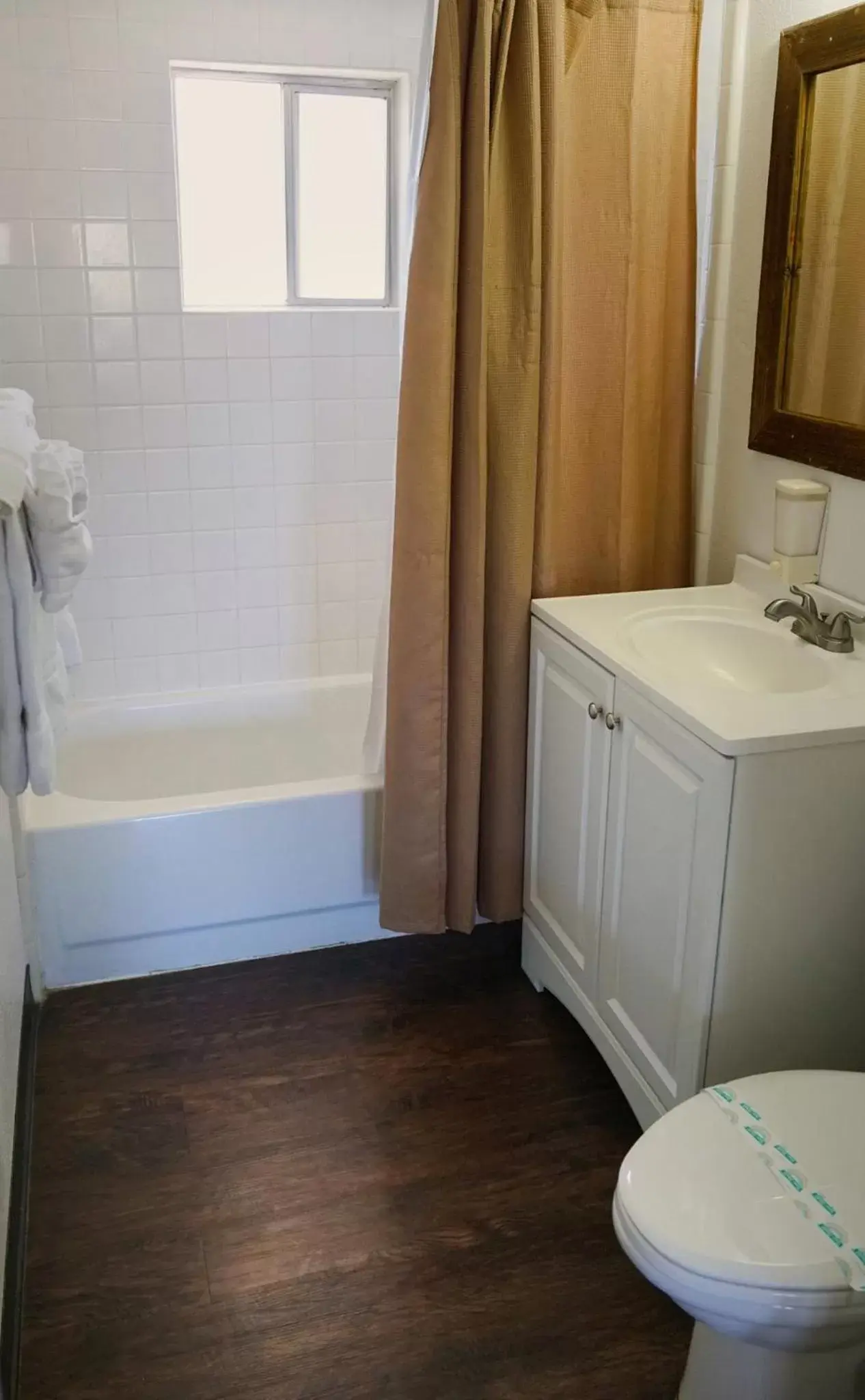 Queen Room in Fort Verde Suites Queen Room in Fort Verde Suites