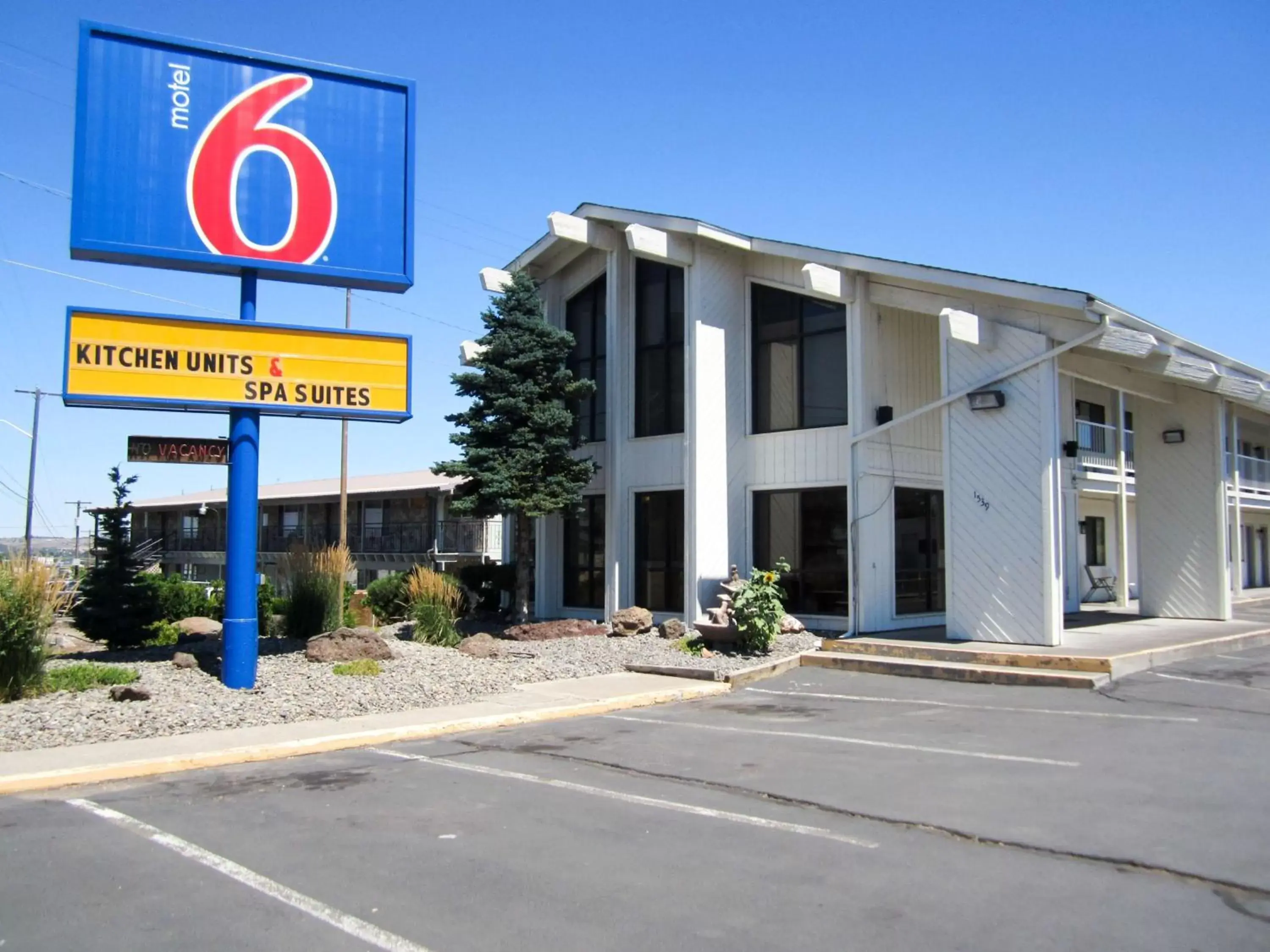 Motel 6-Madras, OR Motel 6-Madras, OR