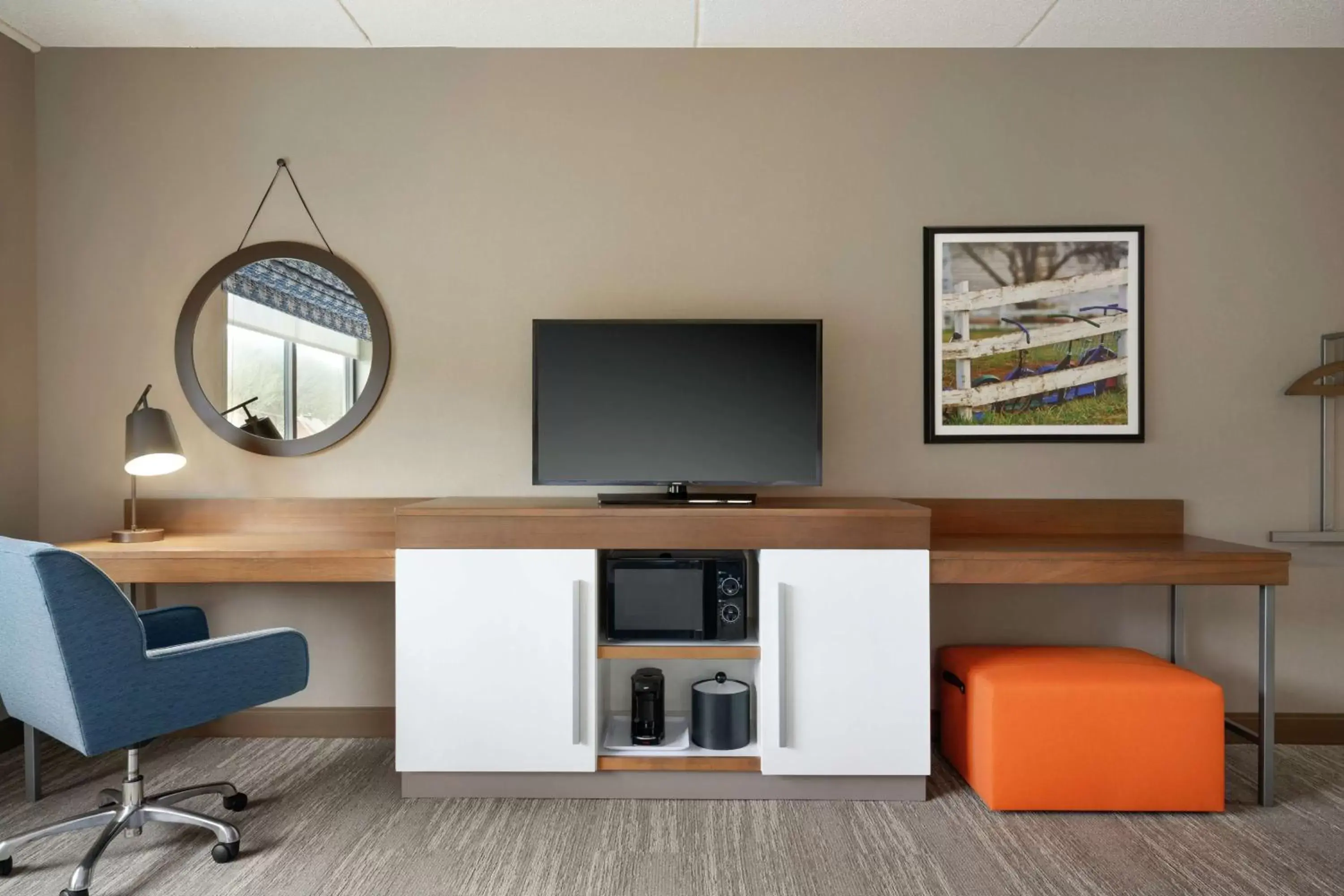 Room with Two Queen Beds - Non-Smoking in Hampton Inn & Suites Ephrata - Mountain Springs Room with Two Queen Beds - Non-Smoking in Hampton Inn & Suites Ephrata - Mountain Springs