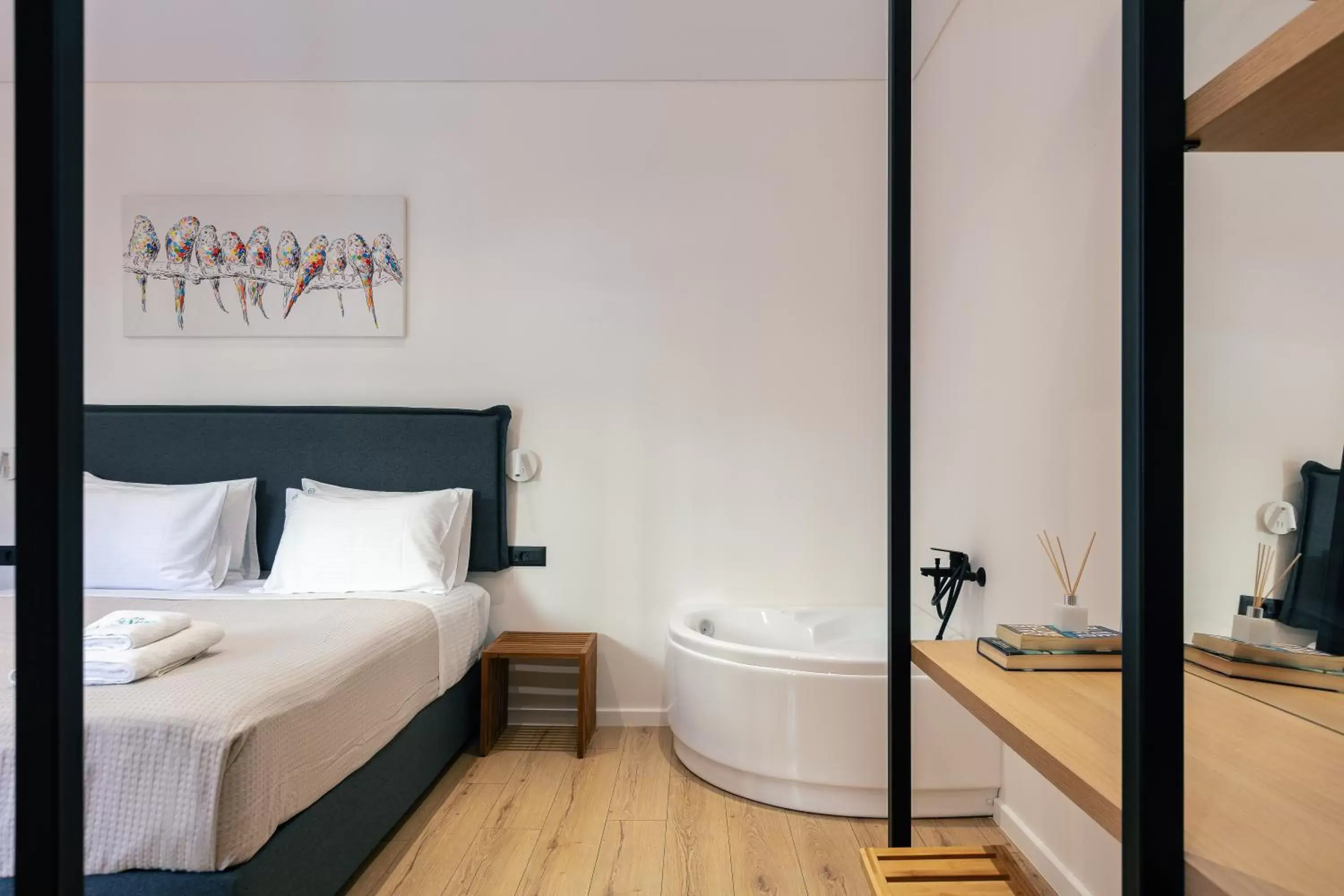 Superior Studio with Terrace & Open-Plan Bathtub in Centro Storico Superior Studio with Terrace & Open-Plan Bathtub in Centro Storico