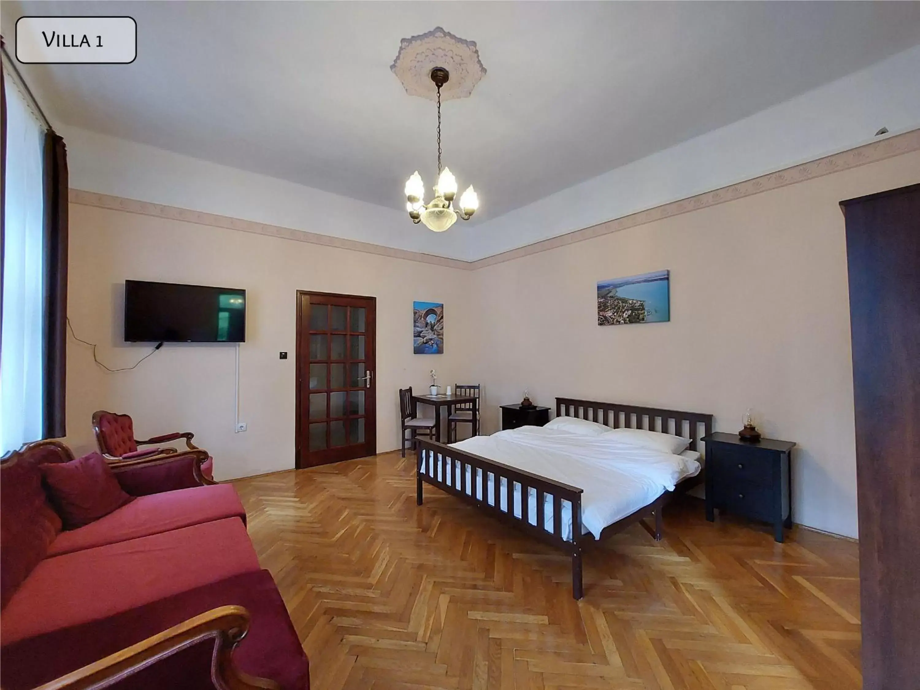 Double Room with Balcony in Gosztonyi Villa Double Room with Balcony in Gosztonyi Villa