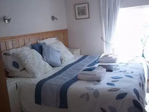 Deluxe King Room - single occupancy in Crab pot cottage Deluxe King Room - single occupancy in Crab pot cottage