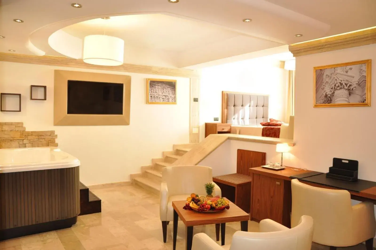 Deluxe Suite with Spa Bath in BHB Hotel Deluxe Suite with Spa Bath in BHB Hotel