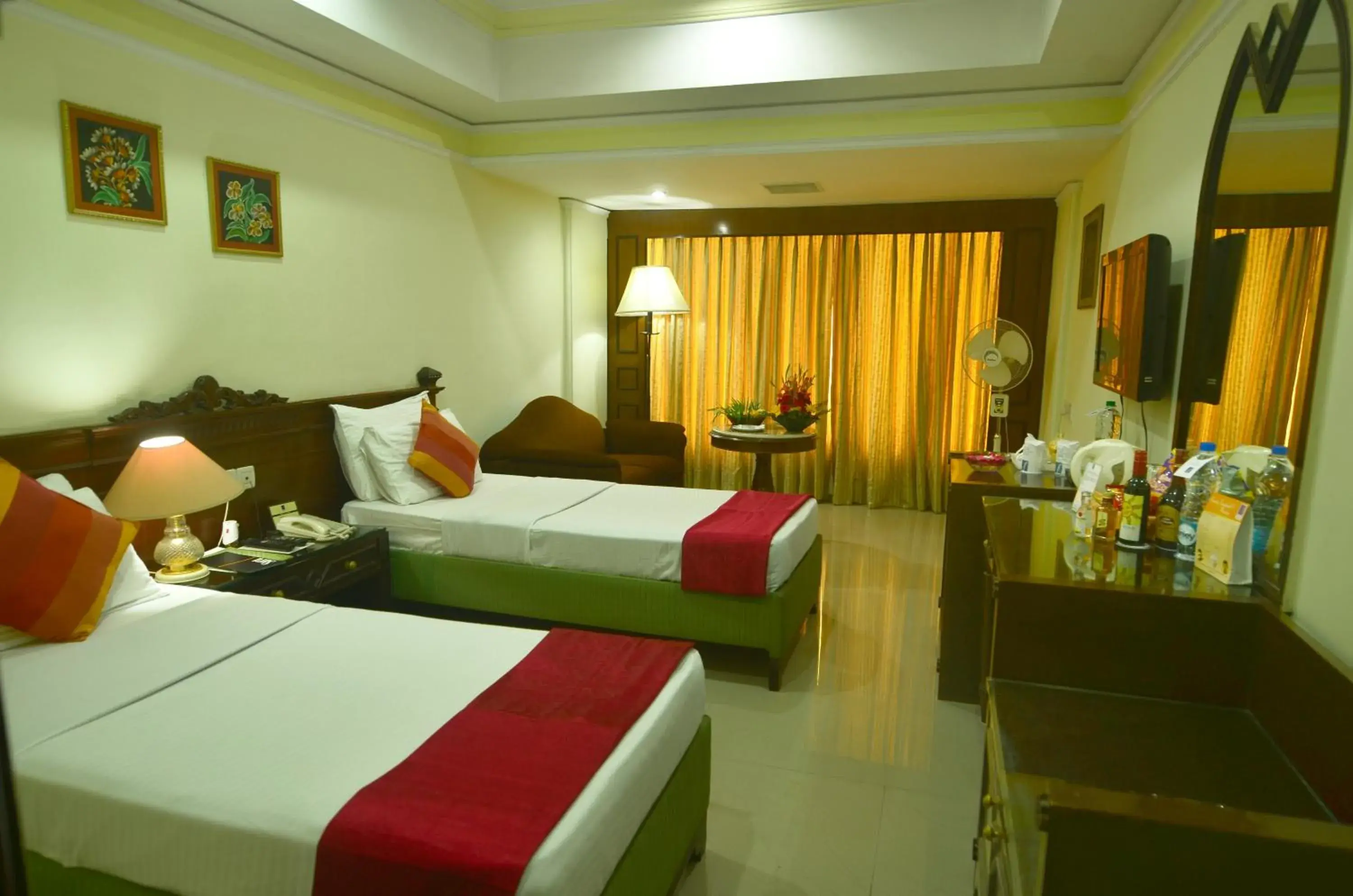 Double or Twin Room in Empires Hotel Double or Twin Room in Empires Hotel