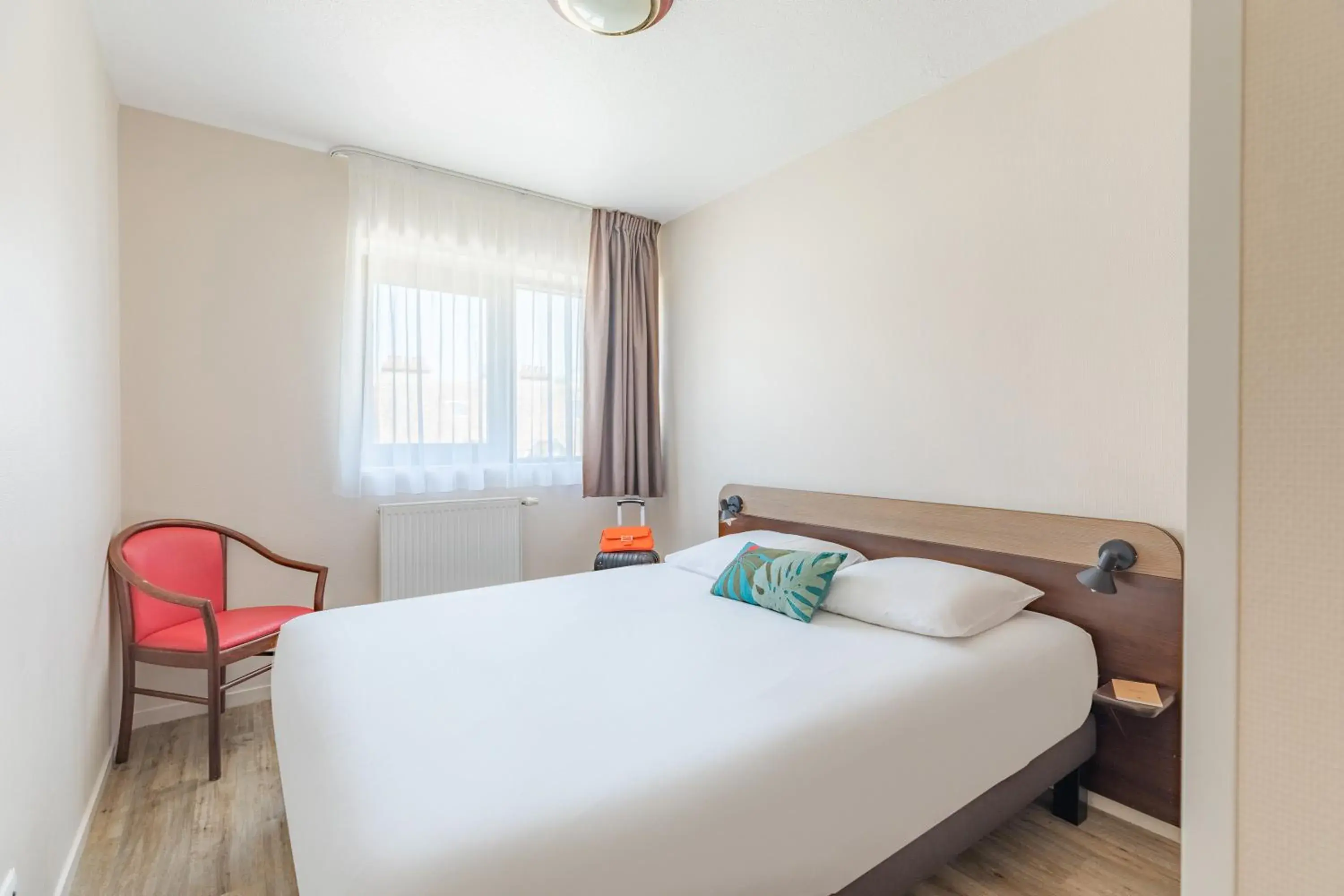 Large Apartment in Appart'City Classic Chalon sur Saone Large Apartment in Appart'City Classic Chalon sur Saone