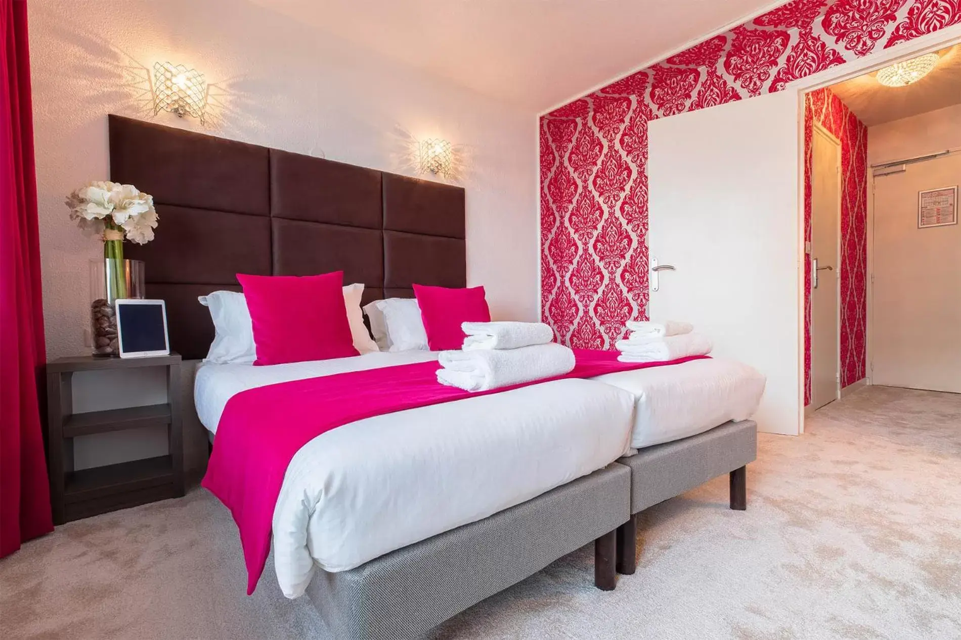 Superior Double/Twin Room in Madame Vacances - Hôtel Courchevel Olympic Superior Double/Twin Room in Madame Vacances - Hôtel Courchevel Olympic