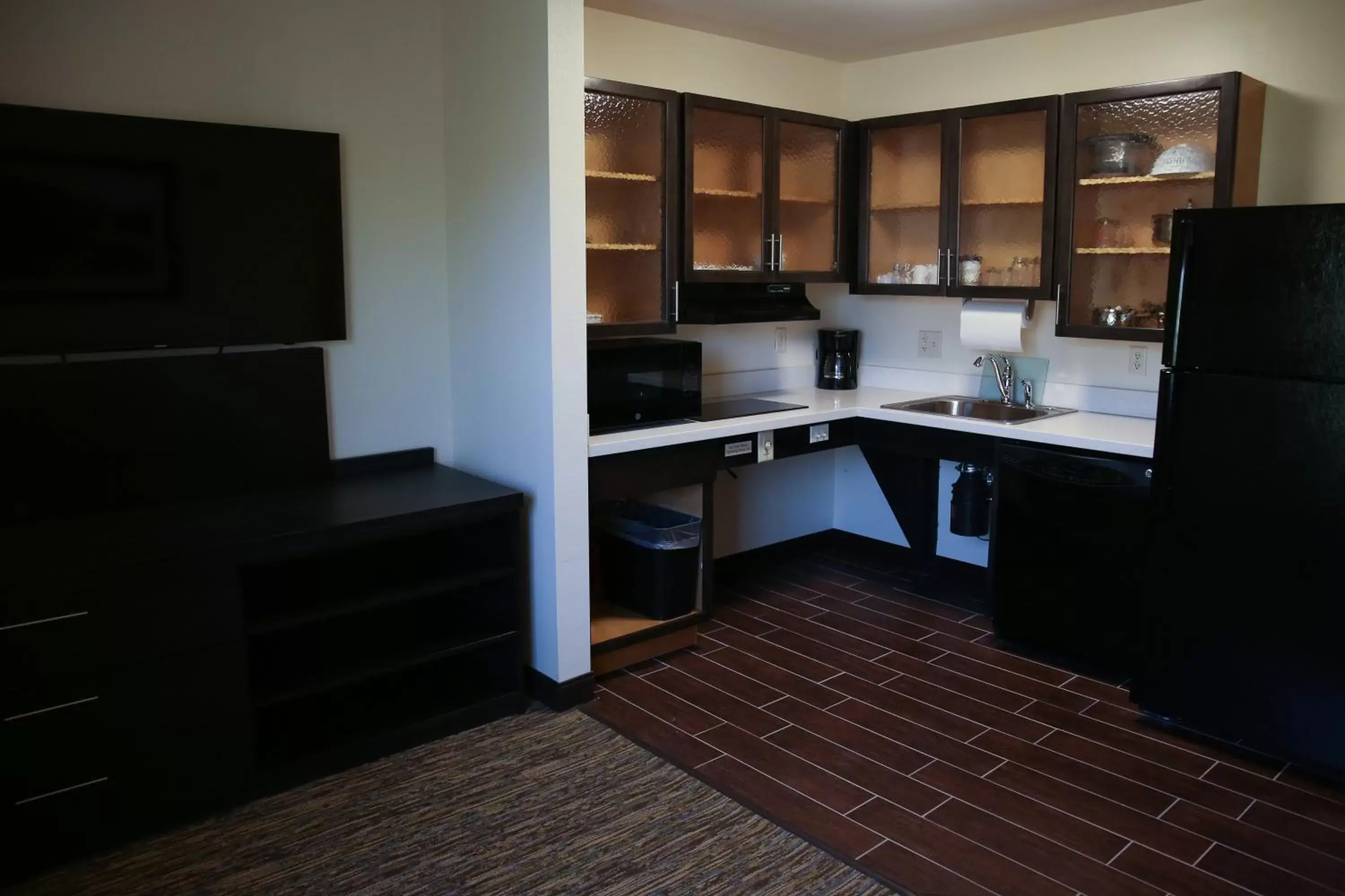 Queen Studio Suite - Hearing/Mobility Accessible - Non-Smoking in Candlewood Suites - Portland - Scarborough, an IHG Hotel Queen Studio Suite - Hearing/Mobility Accessible - Non-Smoking in Candlewood Suites - Portland - Scarborough, an IHG Hotel