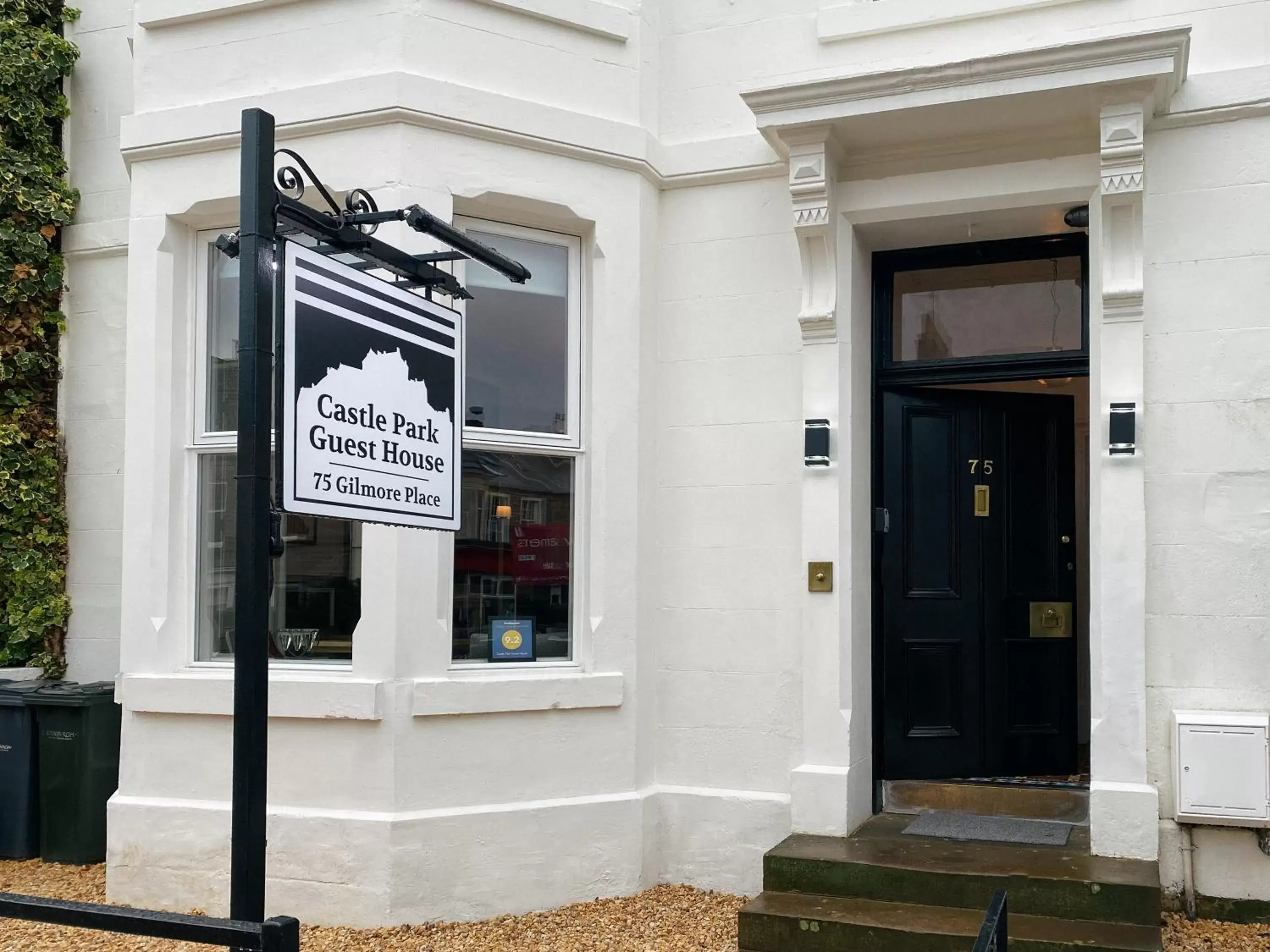 Property building in Castle Park Guest House Property building in Castle Park Guest House