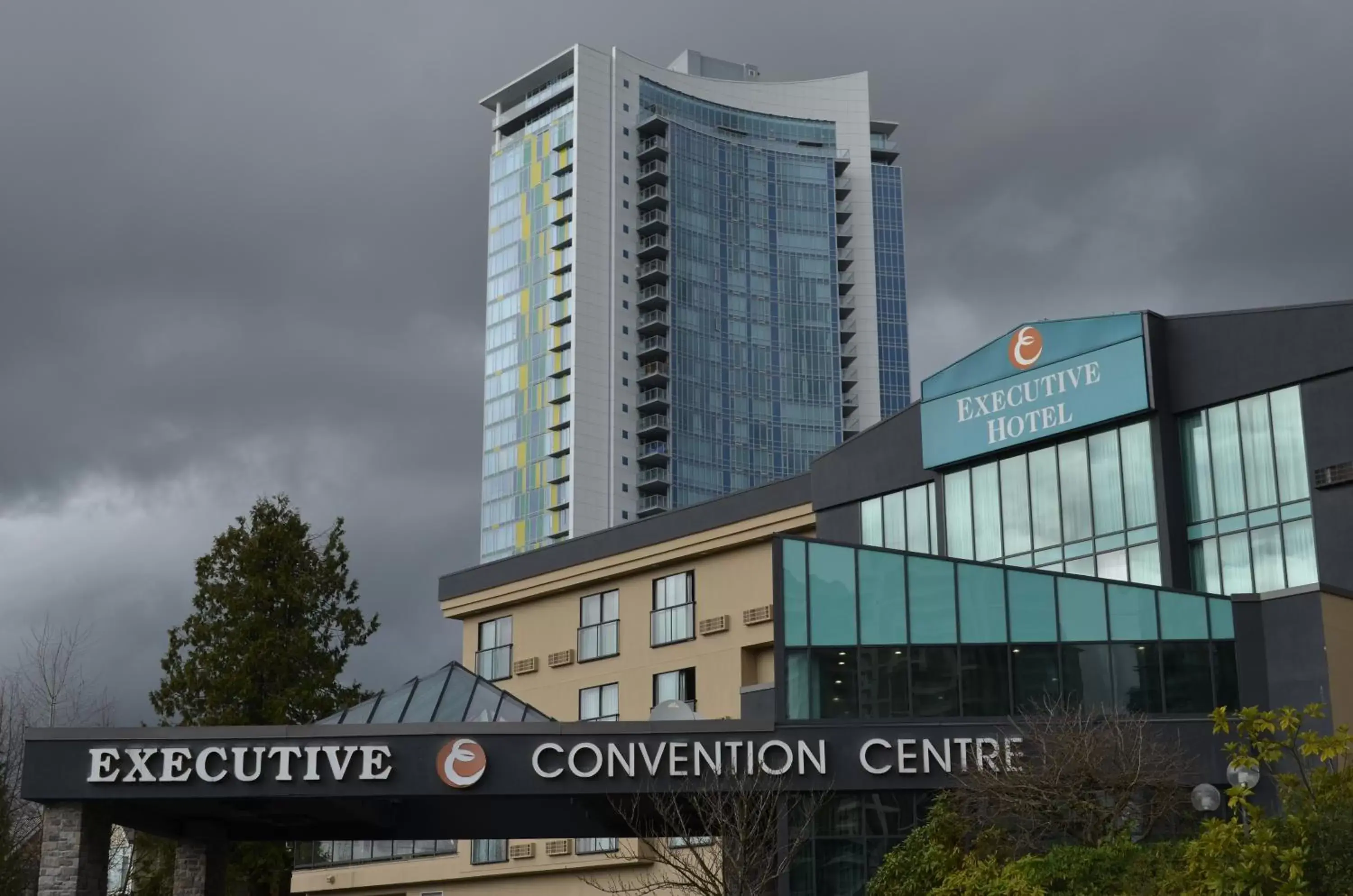 Executive Suites Hotel & Conference Center, Metro Vancouver Executive Suites Hotel & Conference Center, Metro Vancouver