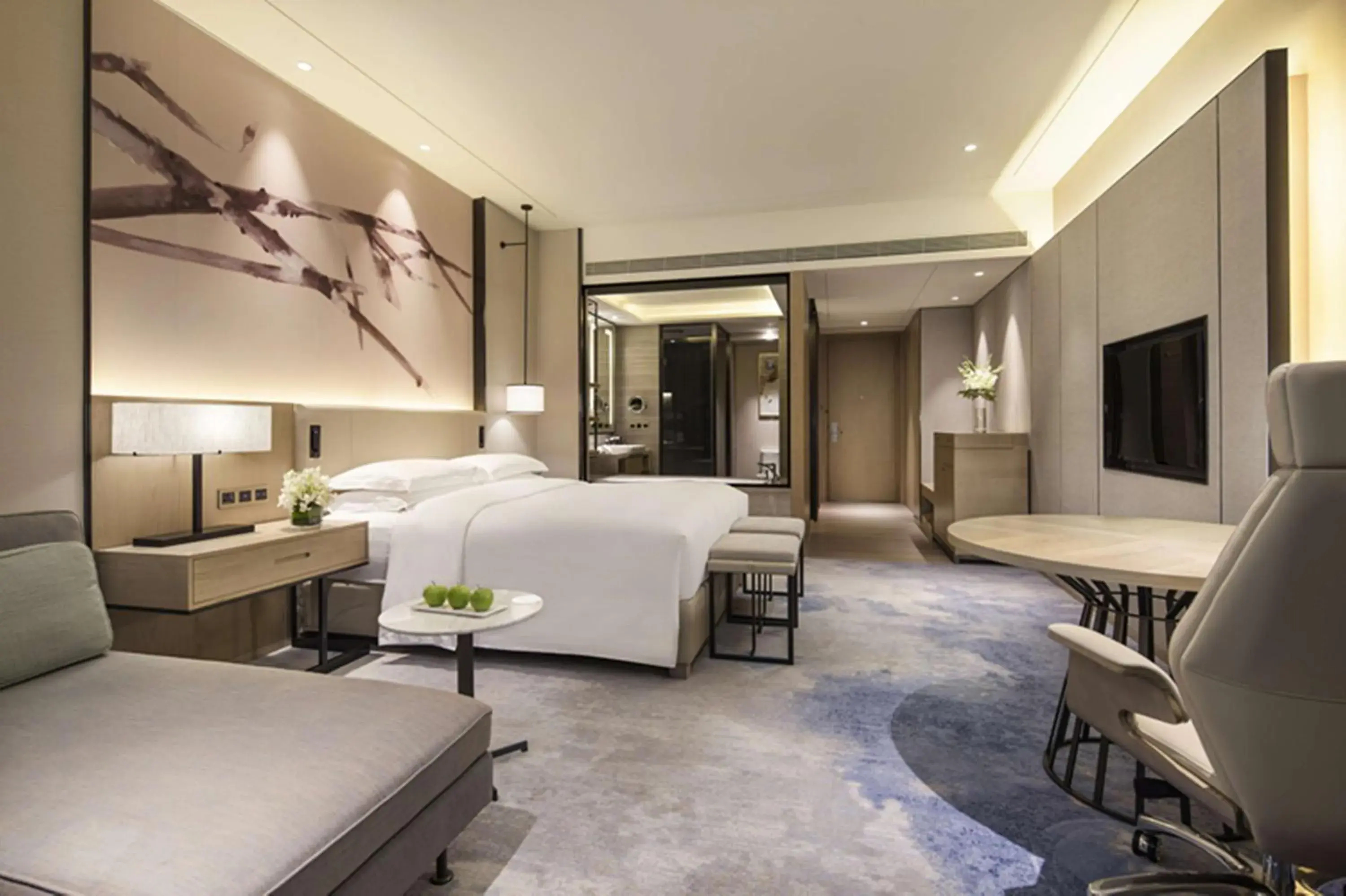 King Room in DoubleTree By Hilton Shenzhen Longhua King Room in DoubleTree By Hilton Shenzhen Longhua