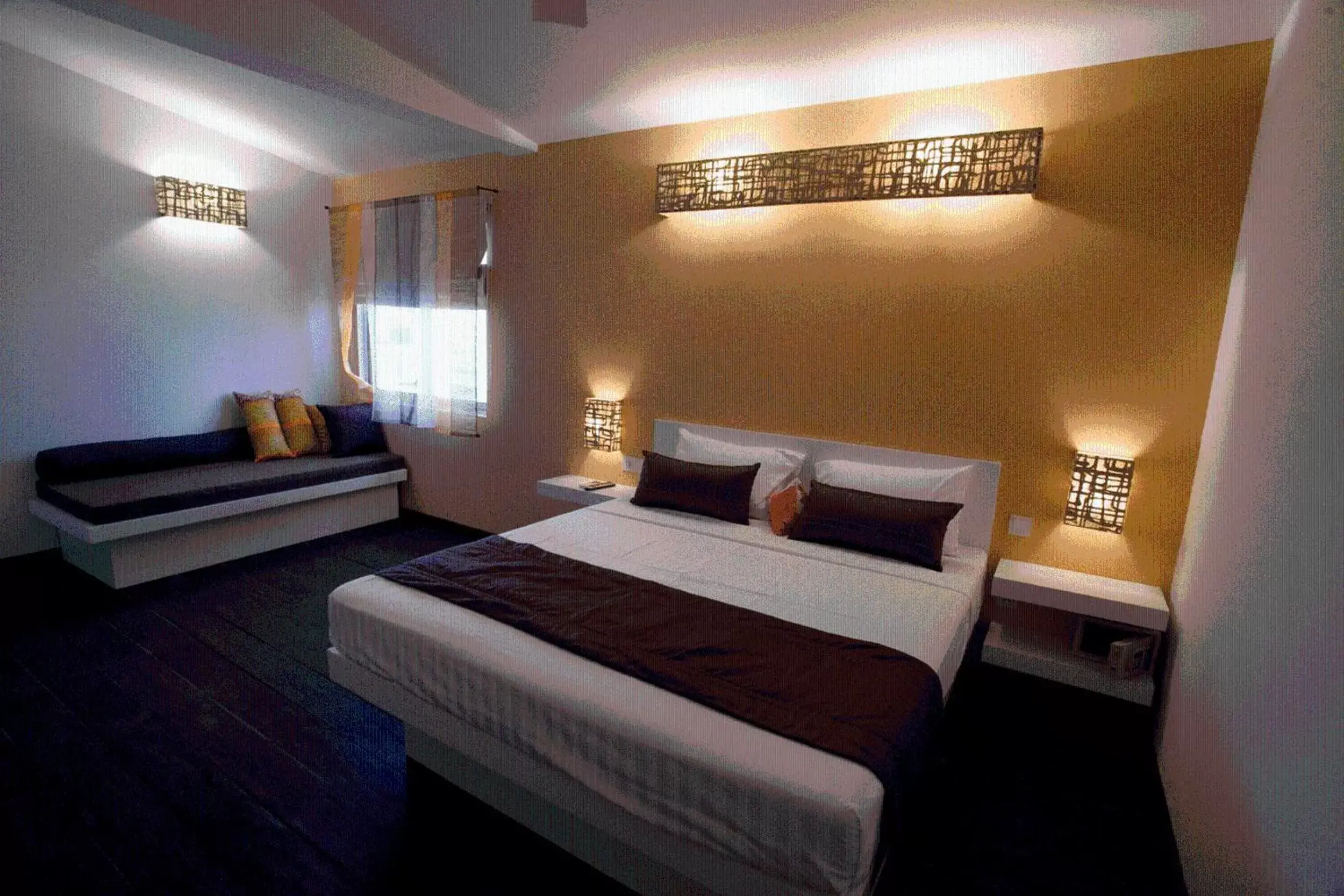 Deluxe Double Room in The 252 Deluxe Double Room in The 252