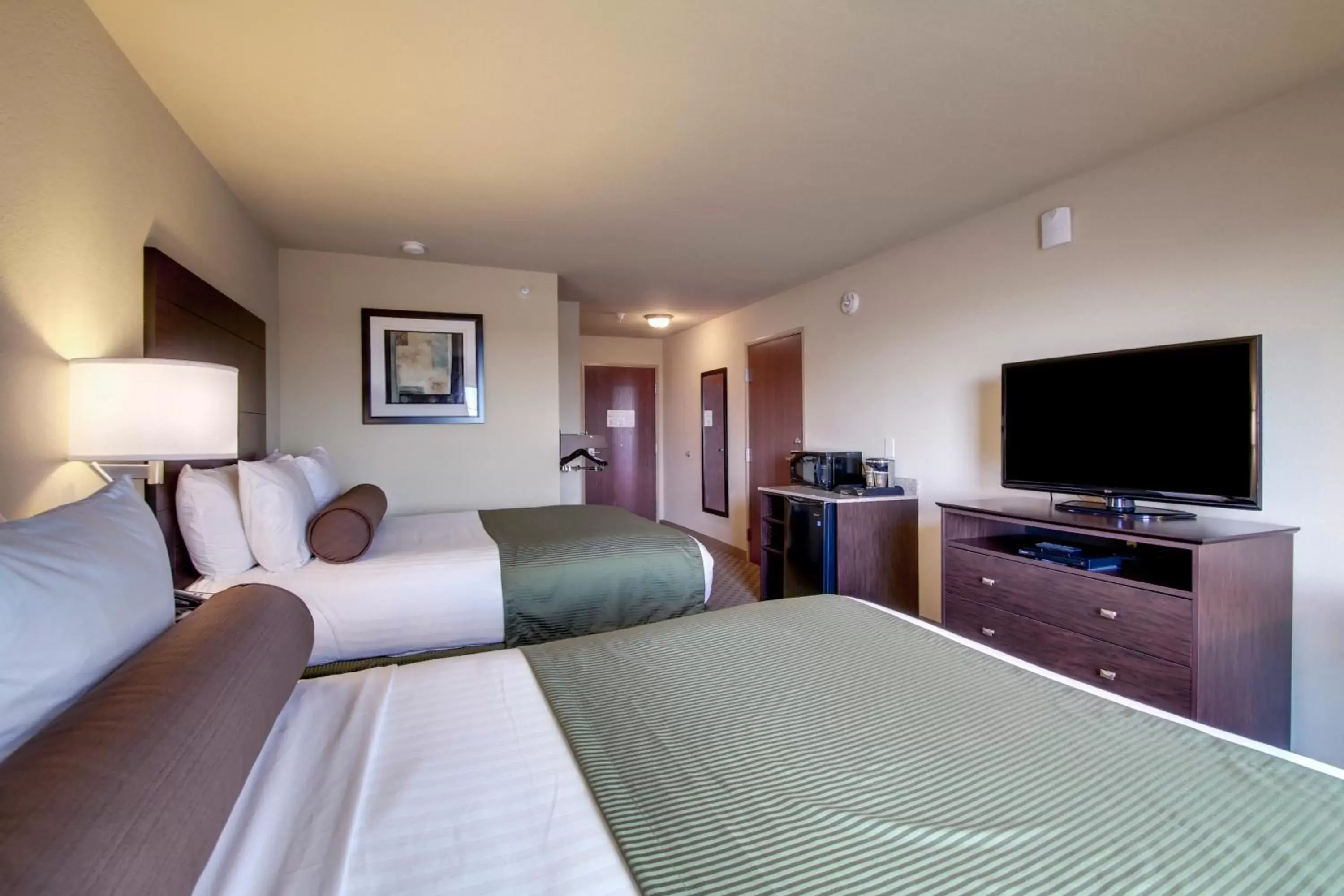 Double Room - Disability Access in Cobblestone Inn & Suites - Brillion Double Room - Disability Access in Cobblestone Inn & Suites - Brillion