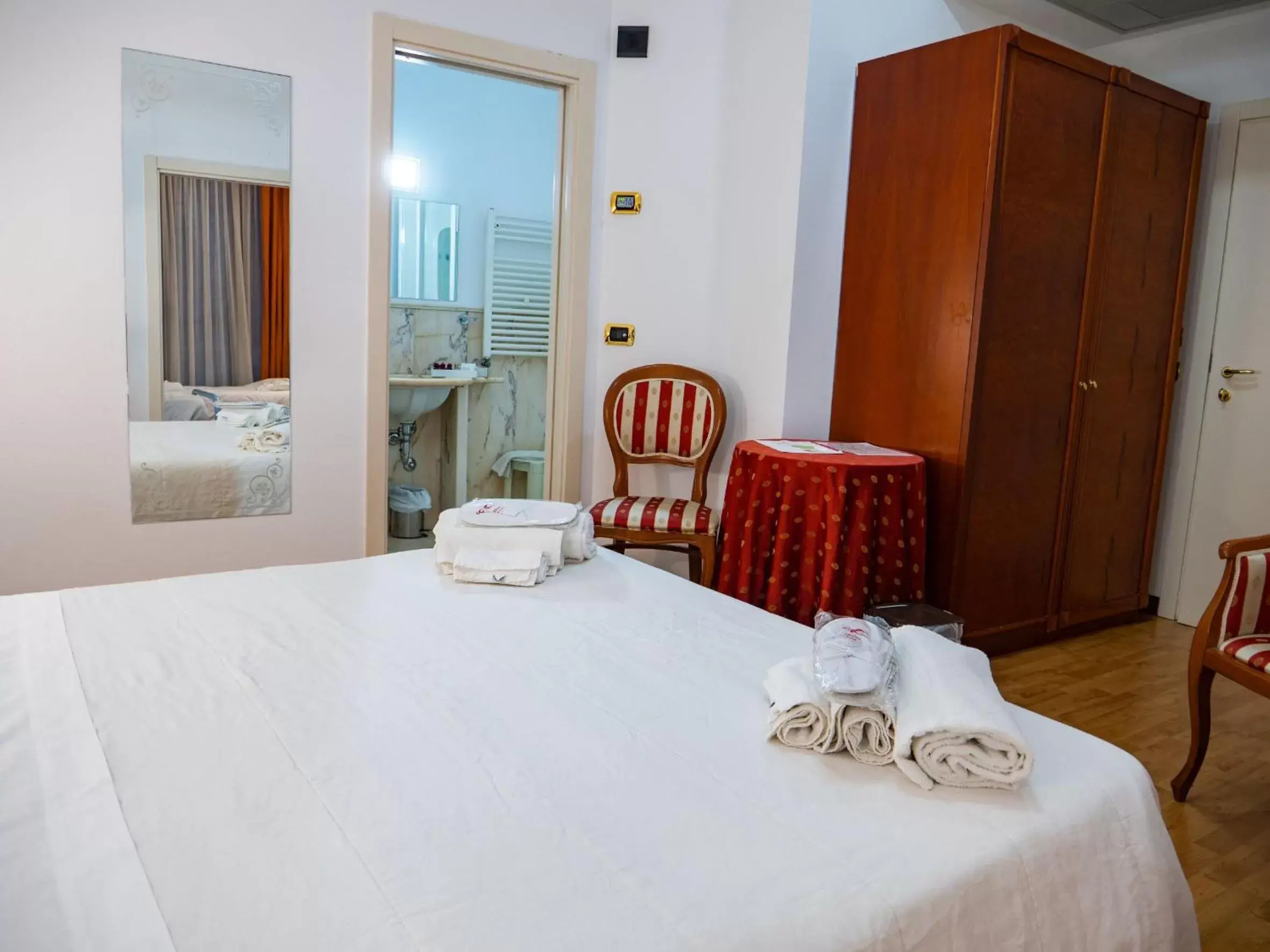 Family Room in Hotel Joli Family Room in Hotel Joli