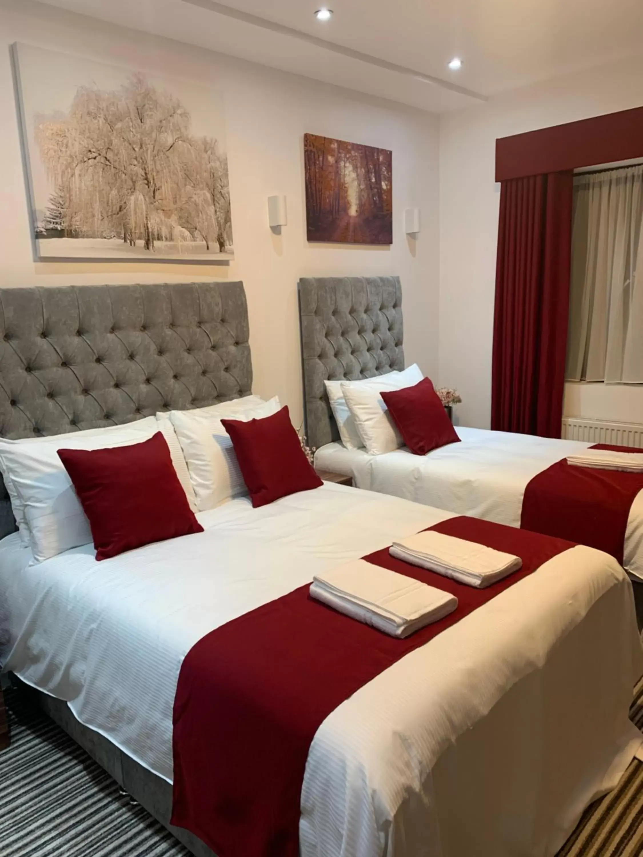 Standard Twin Room in Green View Hotel Near Dartford Standard Twin Room in Green View Hotel Near Dartford