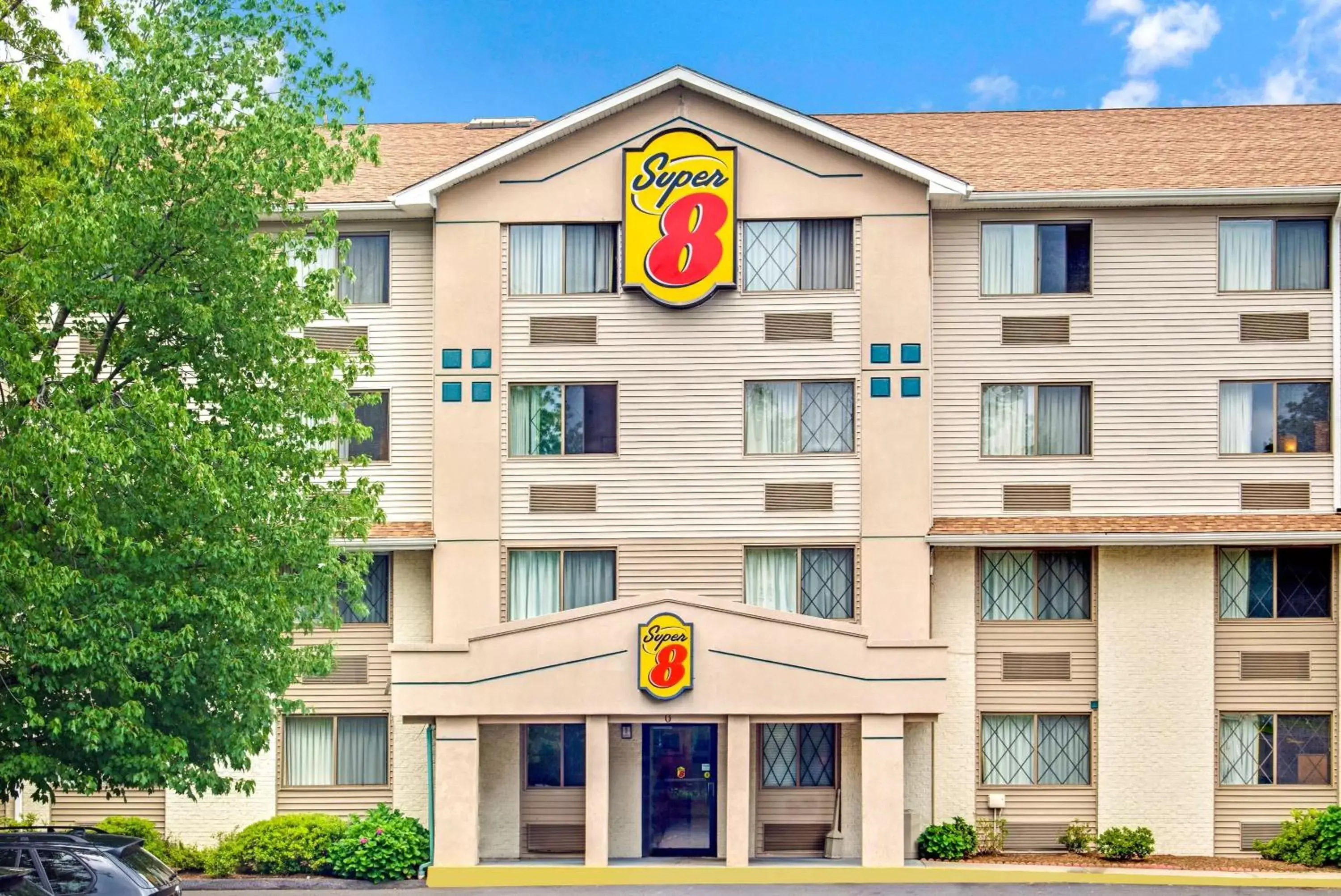 Super 8 by Wyndham Stamford/New York City Area Super 8 by Wyndham Stamford/New York City Area
