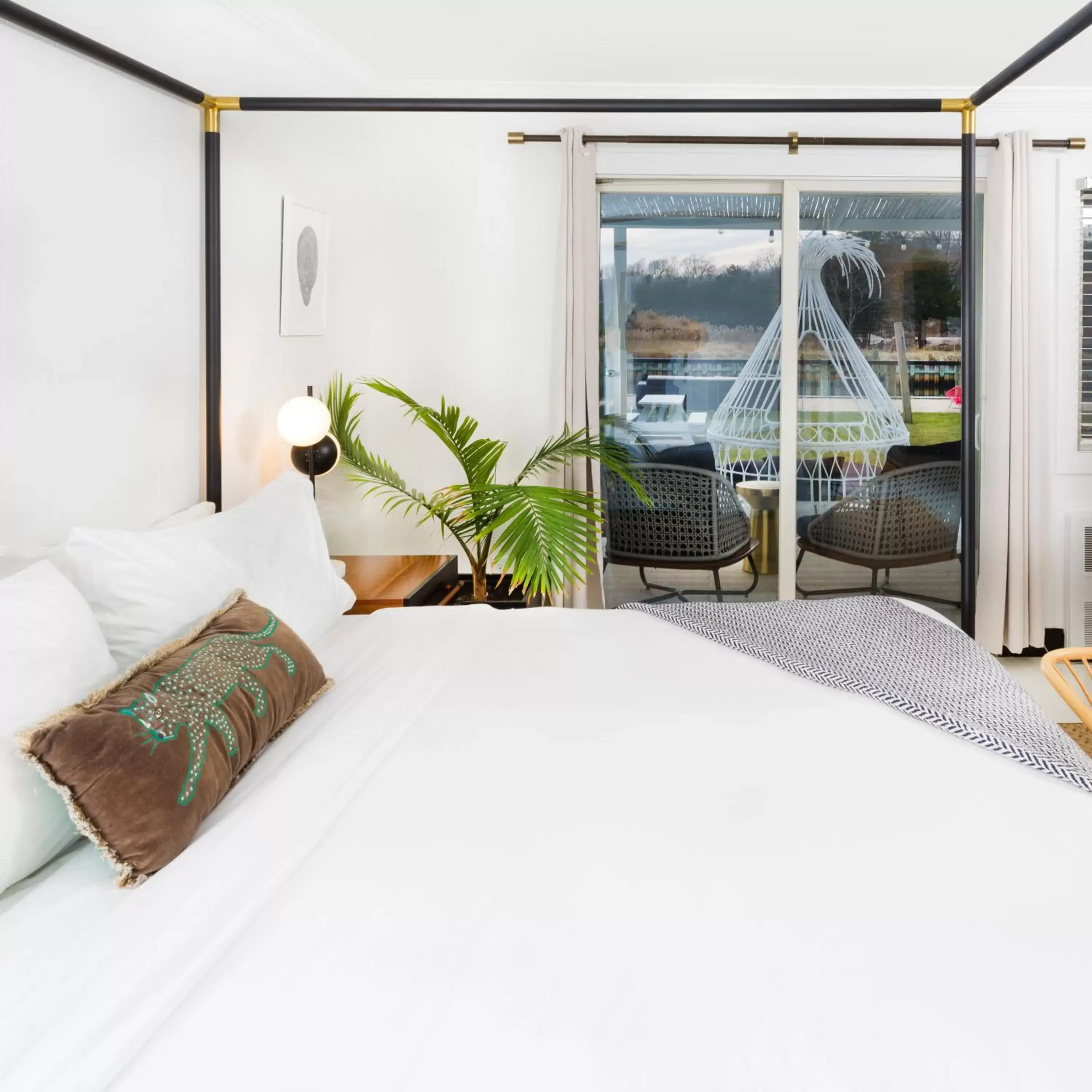 Deluxe Suite in Aqua by American Beech - Adults Only Deluxe Suite in Aqua by American Beech - Adults Only