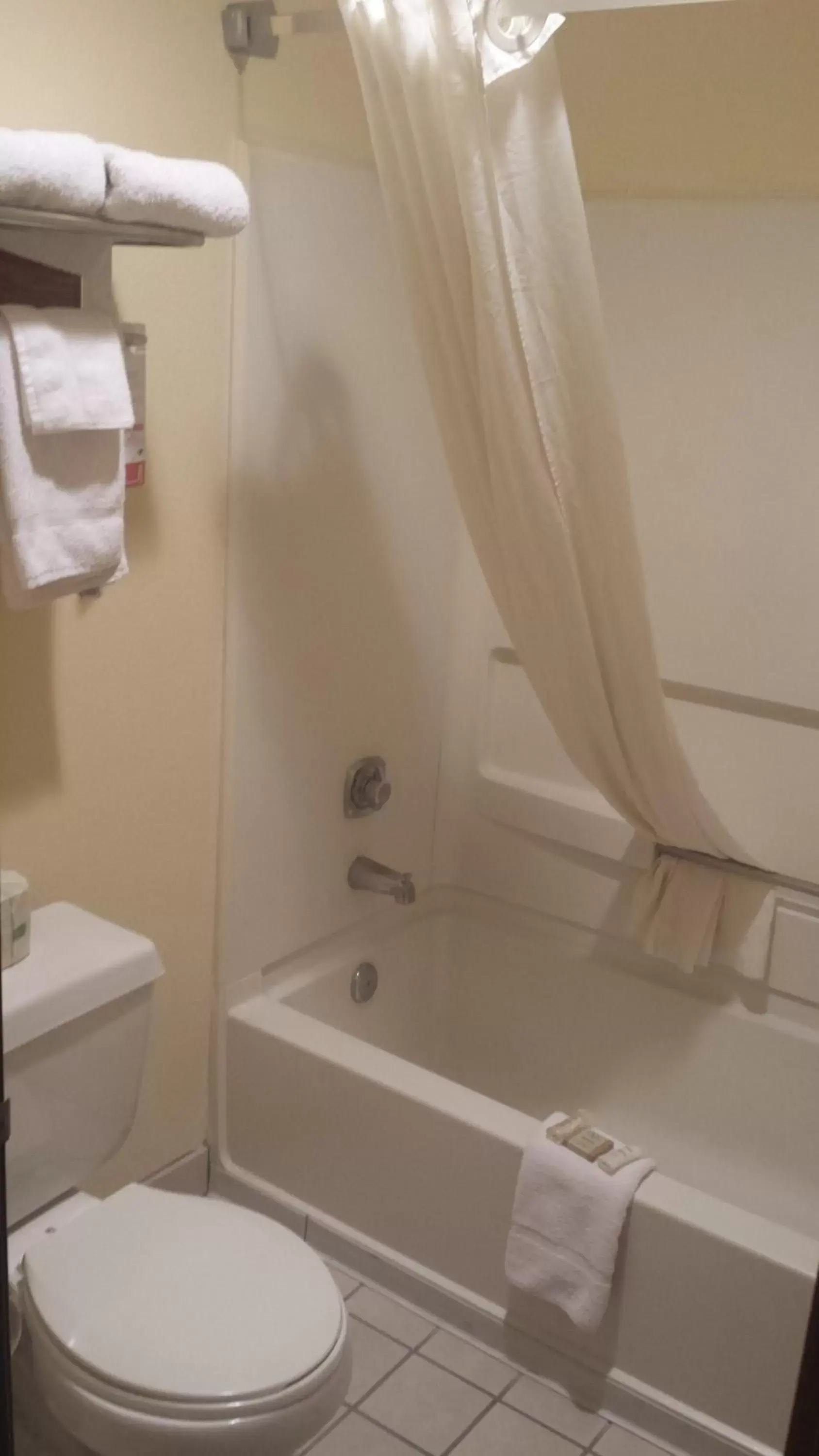 King Room - Non-Smoking in Super 8 by Wyndham Rawlins Wyoming King Room - Non-Smoking in Super 8 by Wyndham Rawlins Wyoming