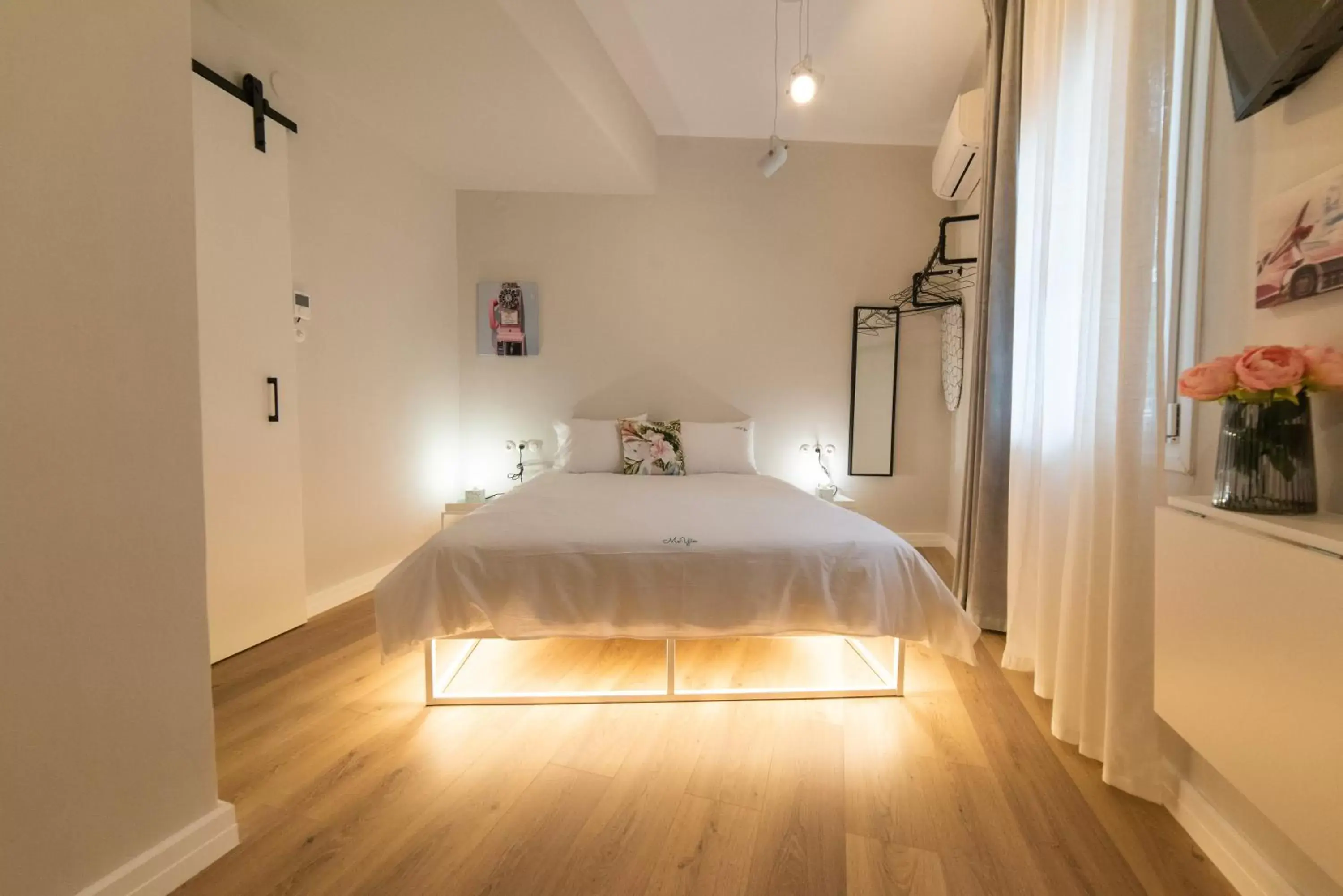 Standard Studio in MeYia studios Standard Studio in MeYia studios