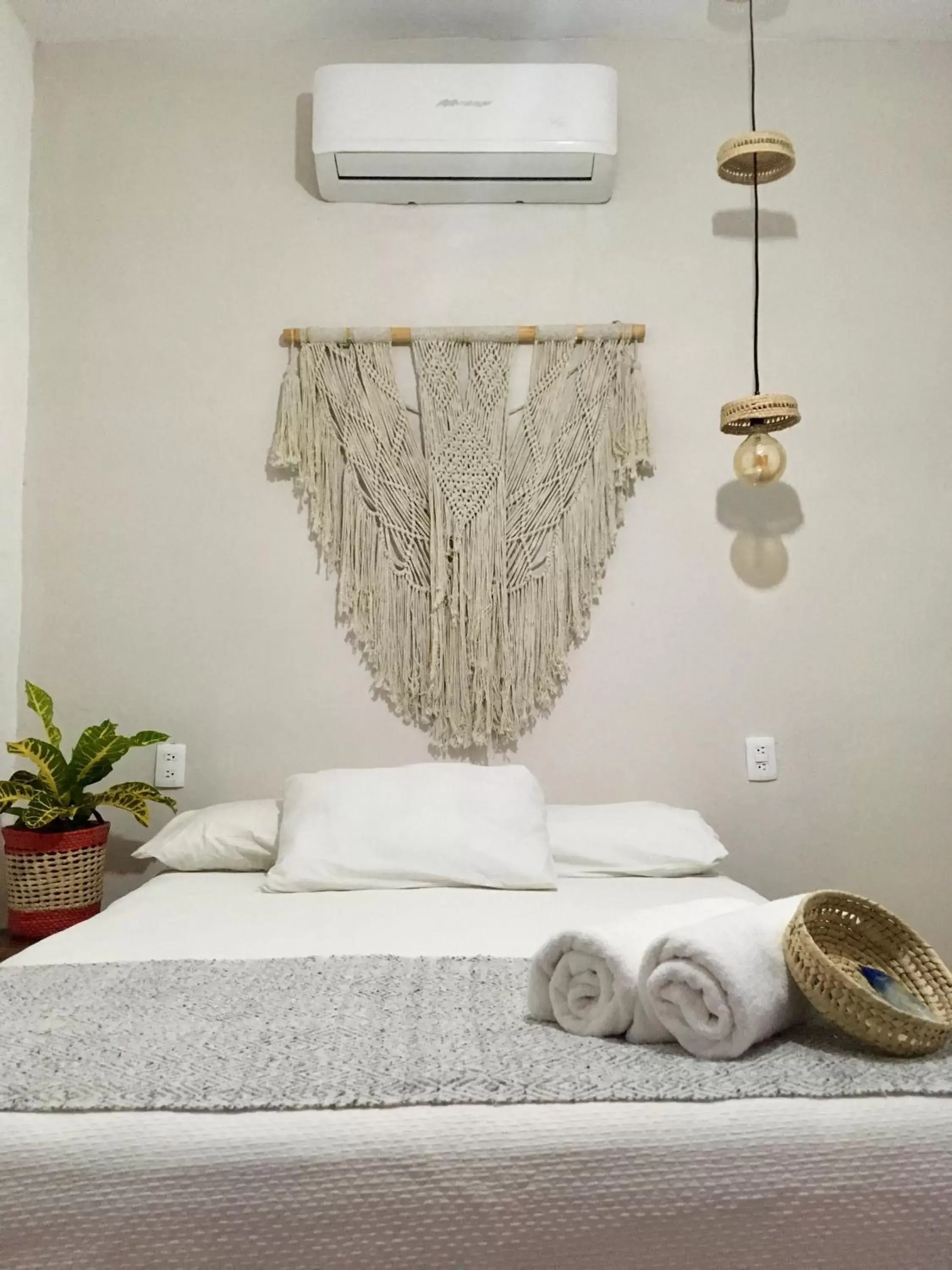 Double Room with Private Bathroom in Casa Delia Hotel Downtown Double Room with Private Bathroom in Casa Delia Hotel Downtown