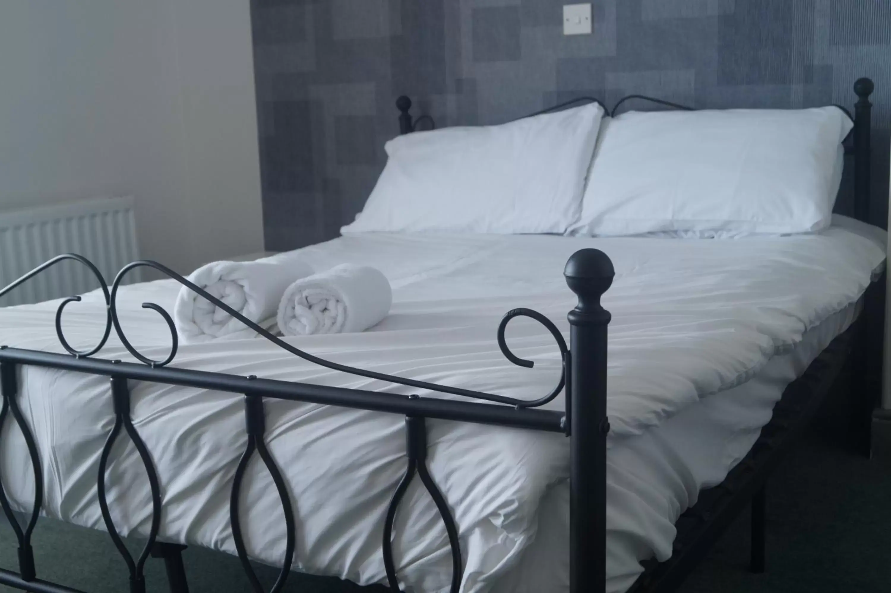 Double Room with Private Bathroom in The Narrows Double Room with Private Bathroom in The Narrows