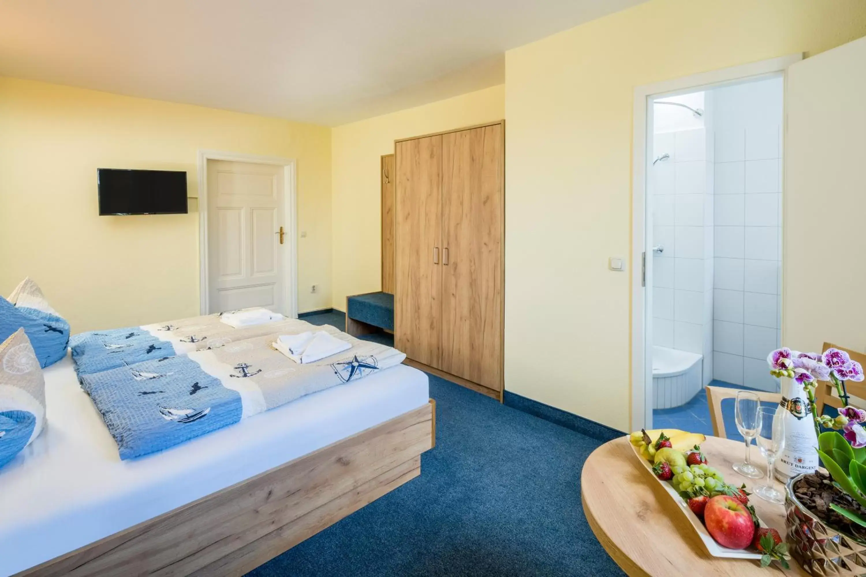 Double Bed Room Seaside in Hotel Seestern Double Bed Room Seaside in Hotel Seestern