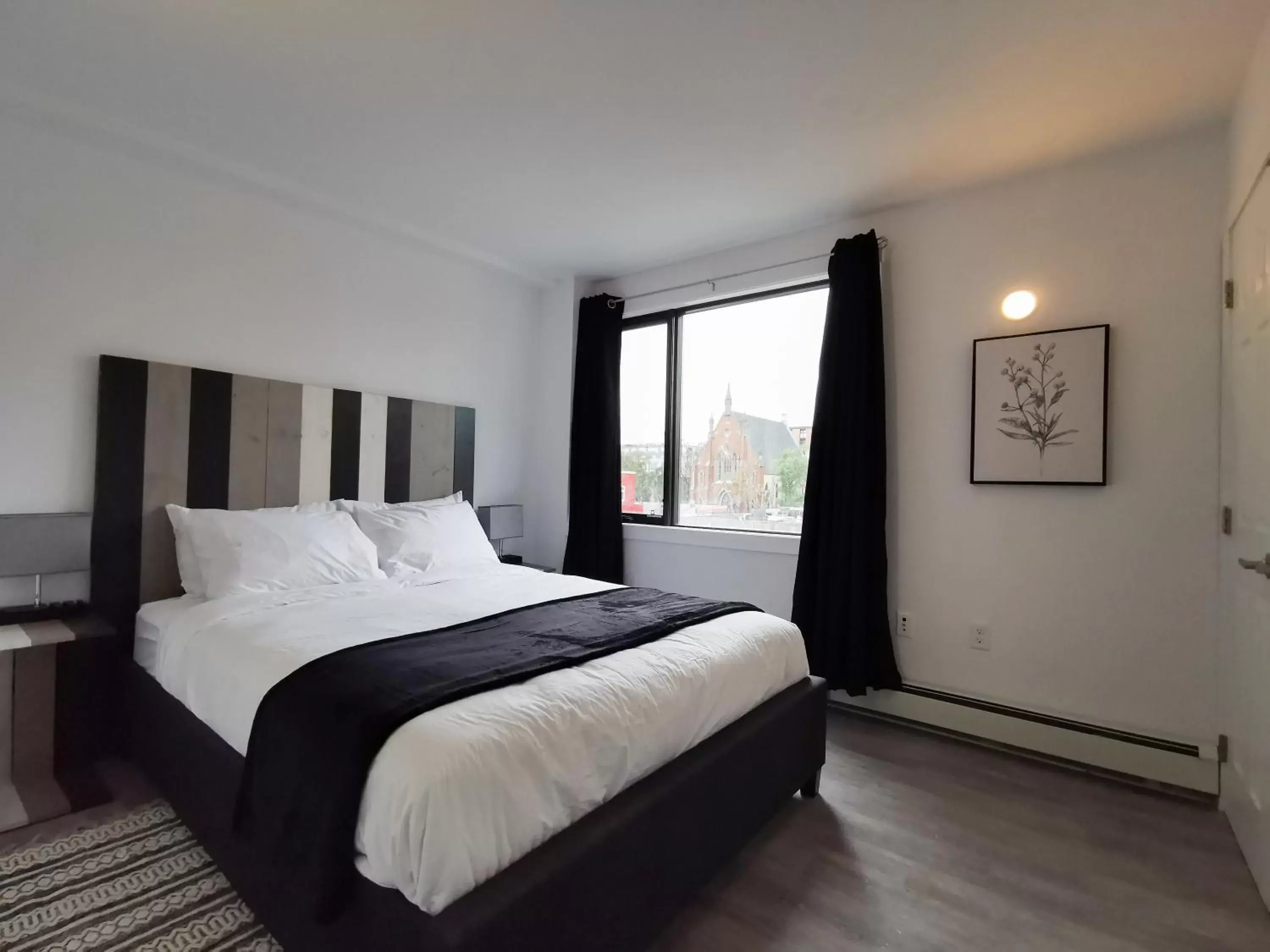 Executive Suite in Cameo Hotel and Suites Executive Suite in Cameo Hotel and Suites