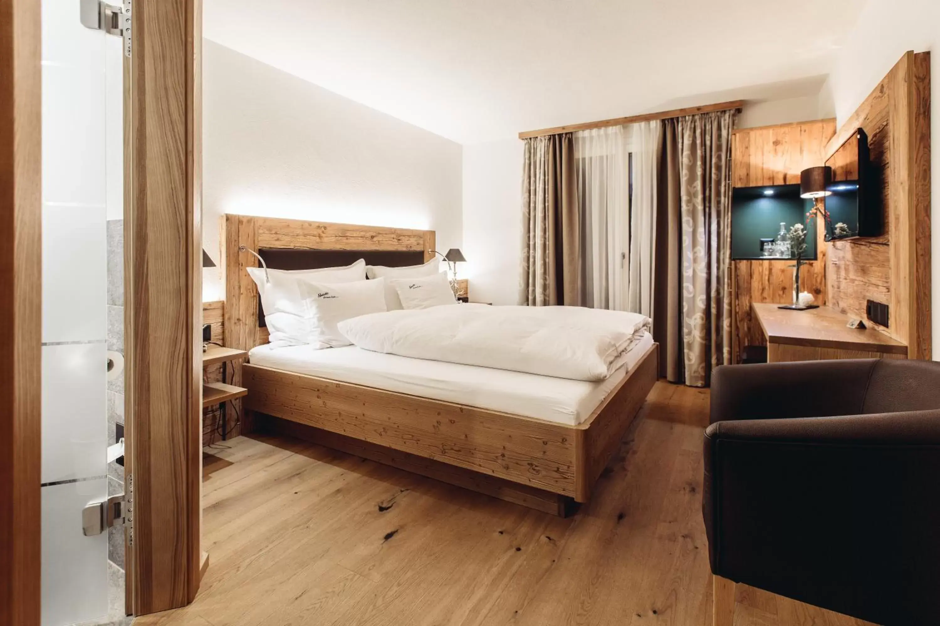 Double Room South with balcony in Hotel Spescha Double Room South with balcony in Hotel Spescha