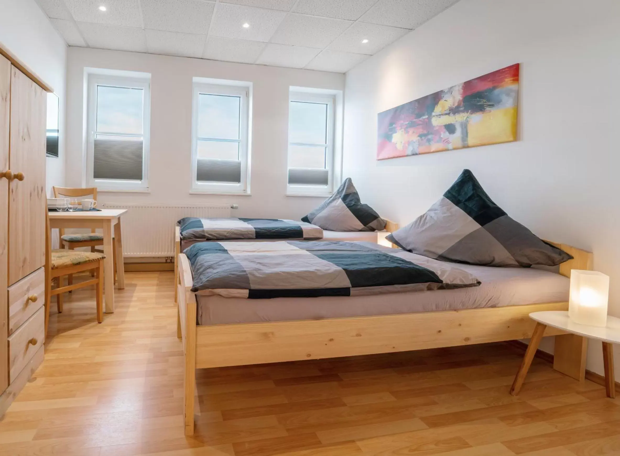 Double Room with Private Bathroom in Pension Schweizer Double Room with Private Bathroom in Pension Schweizer