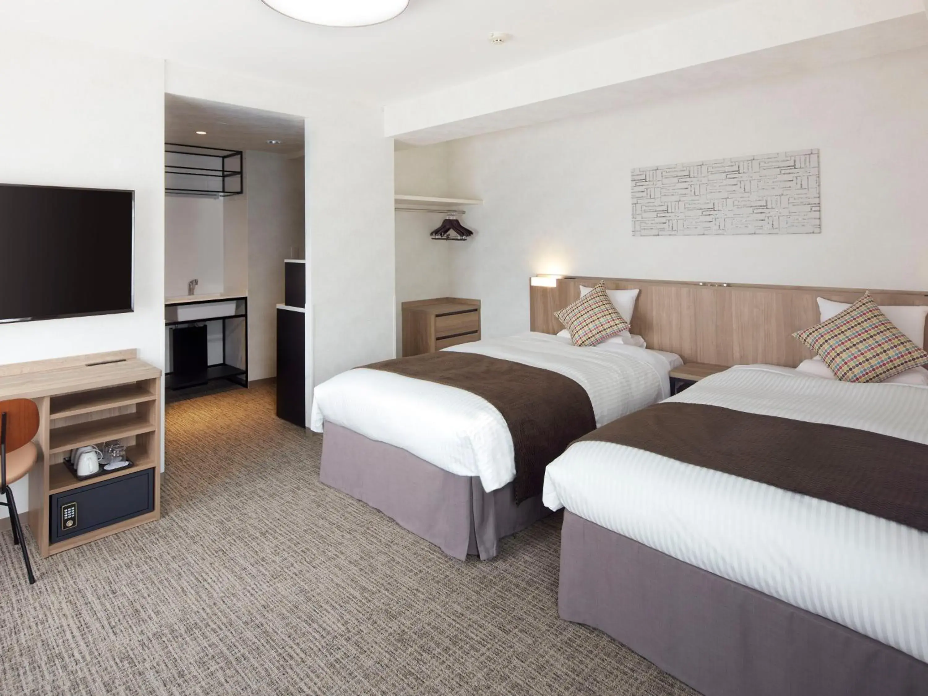 Superior Twin Room with Kitchen - House Keeping is Optional with Additional Cost - Non-Smoking in HOTEL MYSTAYS Kiyosumi Shirakawa Superior Twin Room with Kitchen - House Keeping is Optional with Additional Cost - Non-Smoking in HOTEL MYSTAYS Kiyosumi Shirakawa