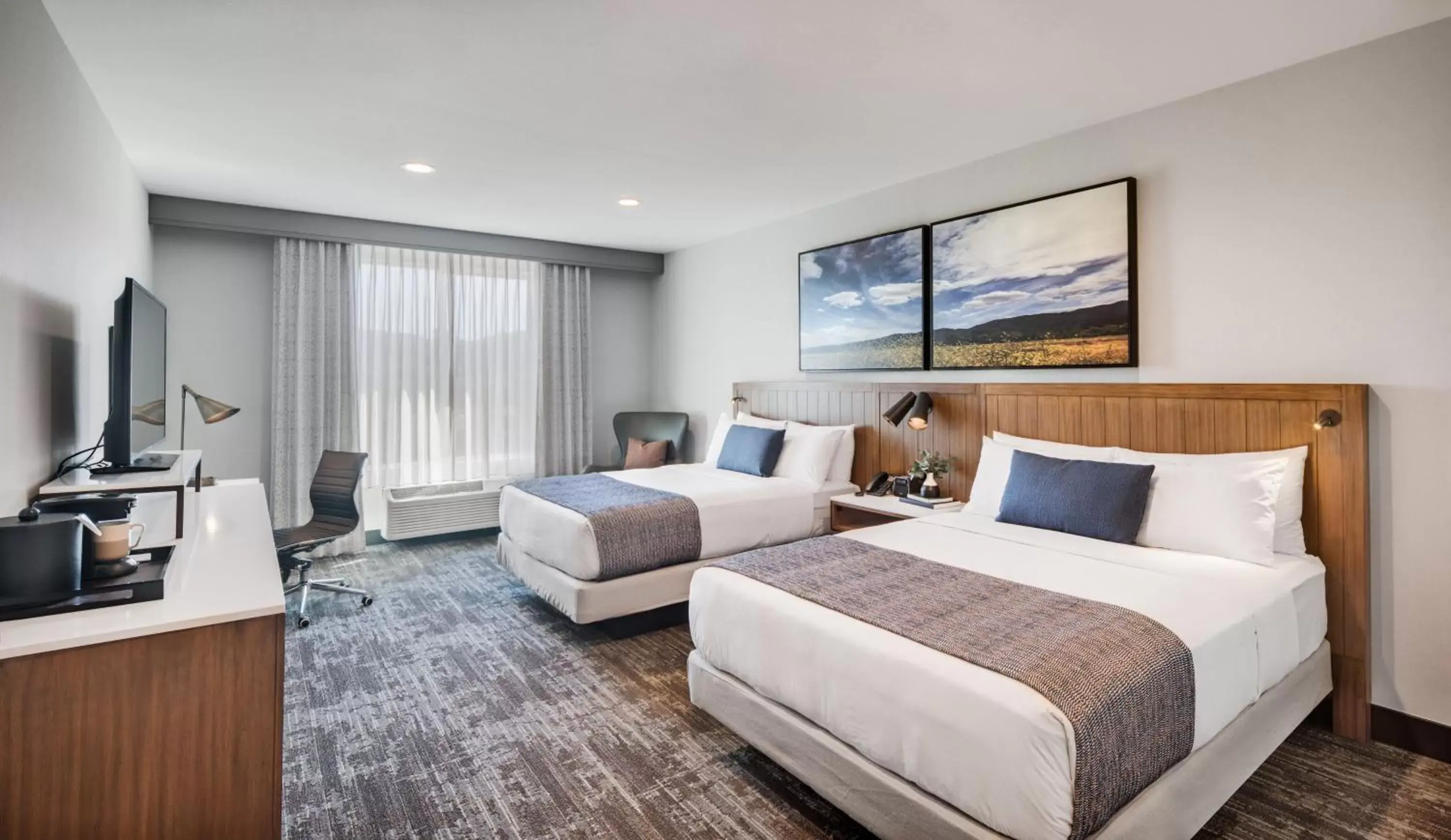 Queen Room - Disability Access in Ayres Hotel Vista Carlsbad Queen Room - Disability Access in Ayres Hotel Vista Carlsbad