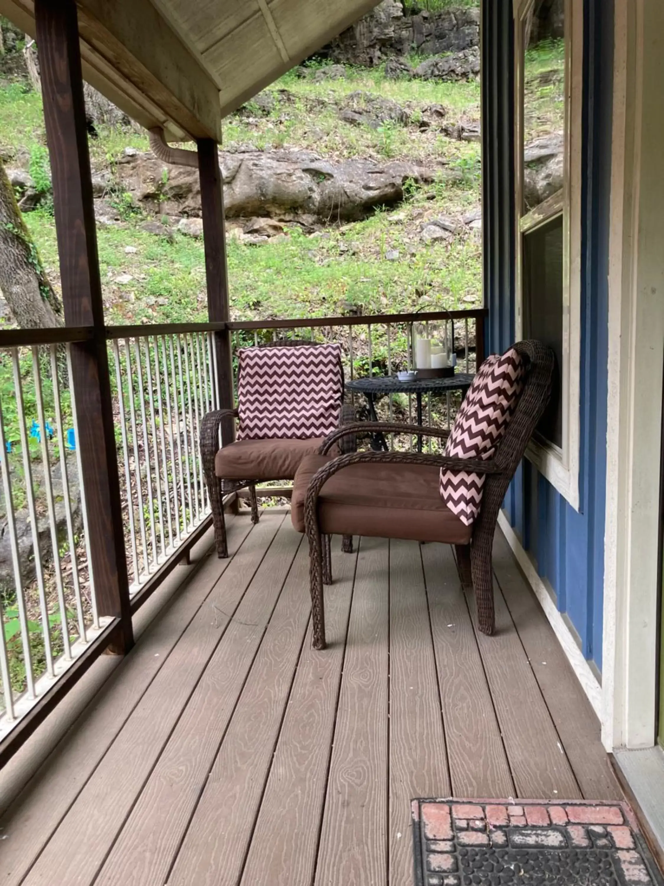 Bluejay Treehouse5 in All Seasons Treehouse Village Bluejay Treehouse5 in All Seasons Treehouse Village