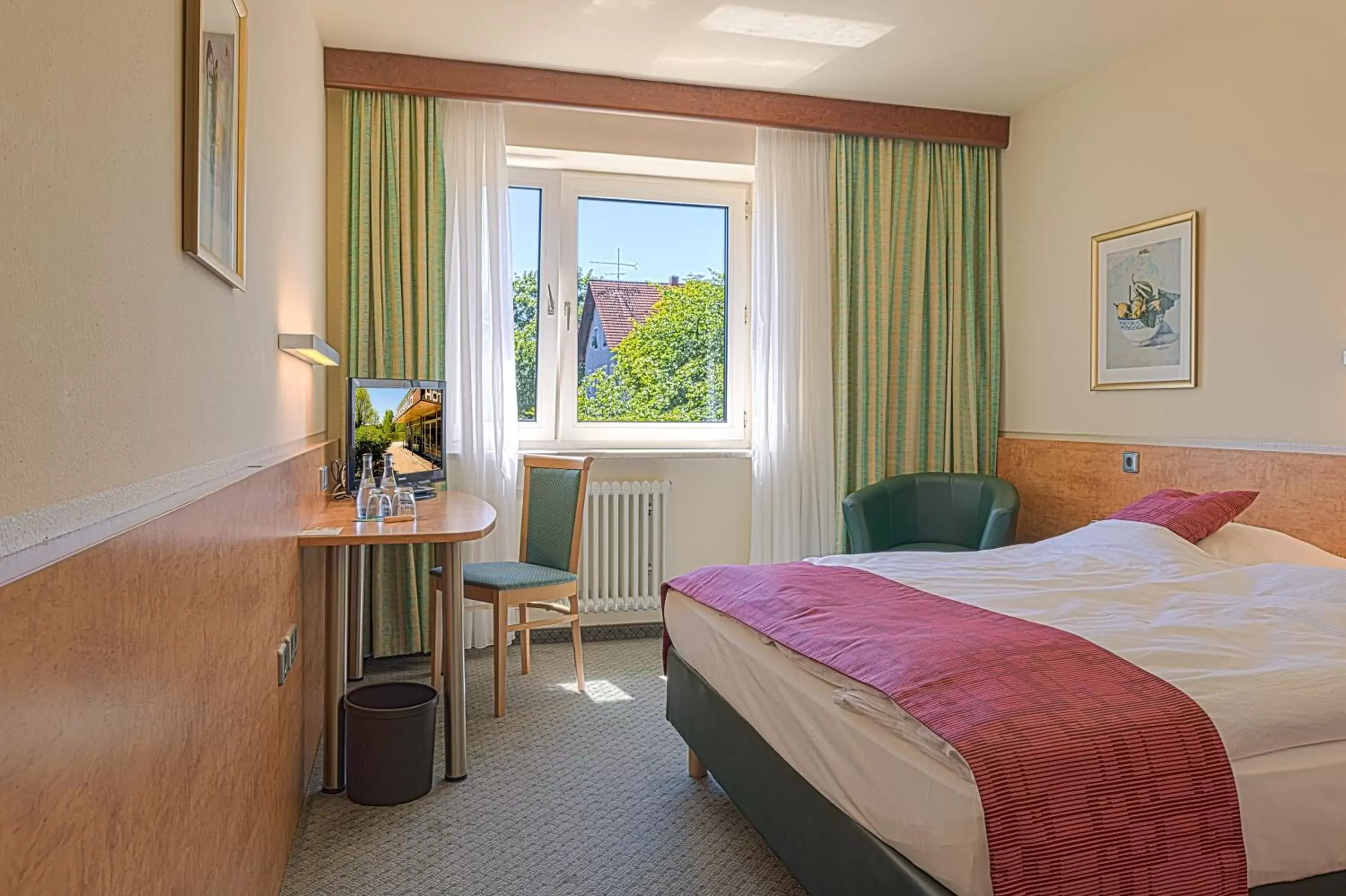 Economy Double Room in Hotel Am Moosfeld Economy Double Room in Hotel Am Moosfeld