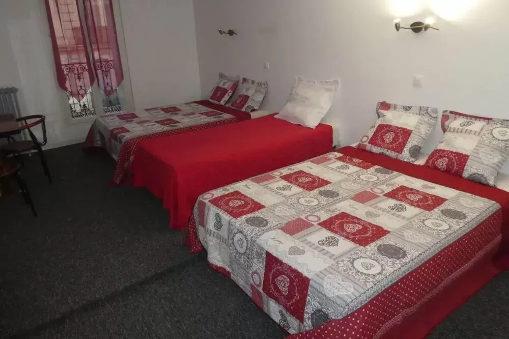 Family Room with Shower in Tanit Family Room with Shower in Tanit