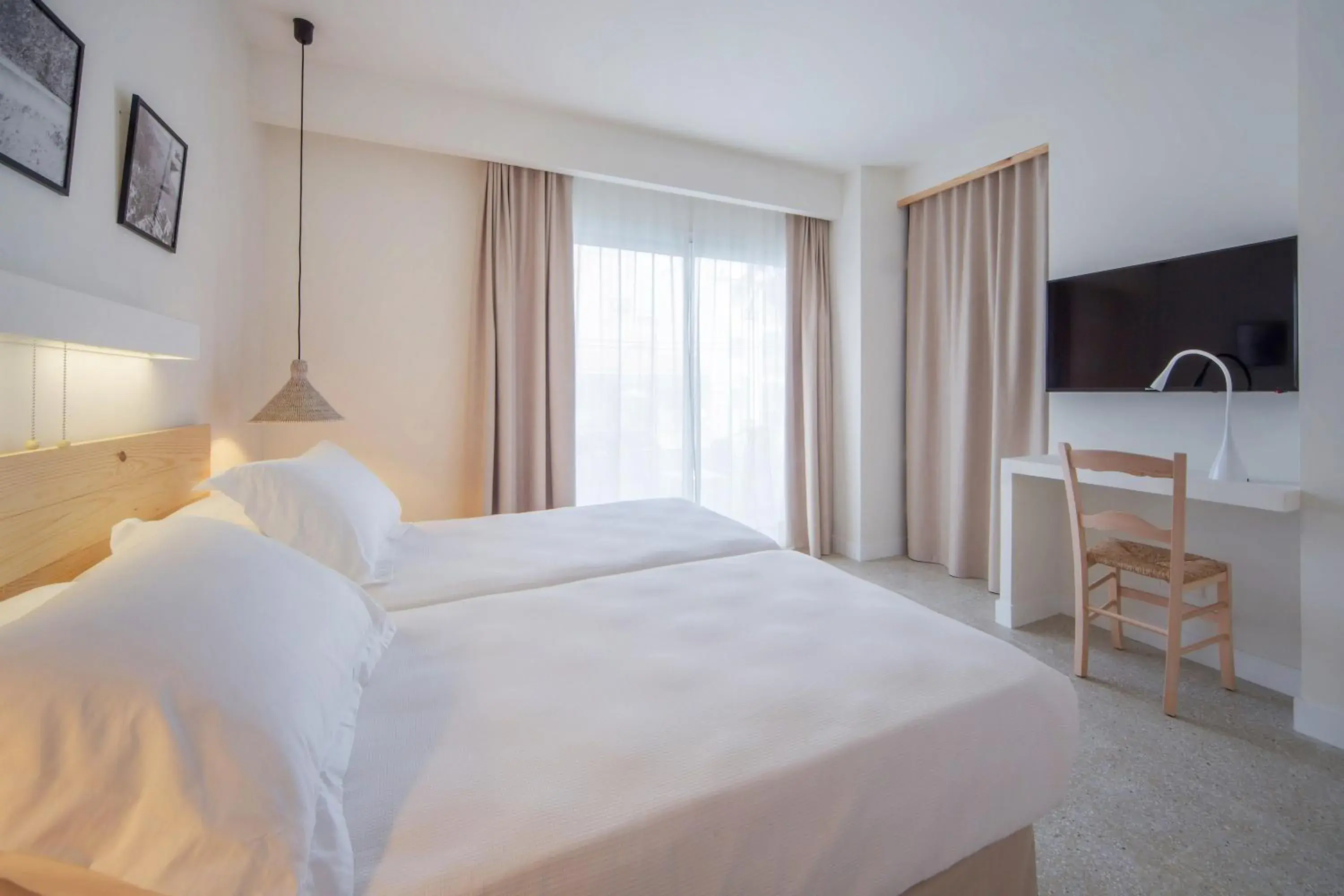 Twin Room with Balcony - single occupancy in HM Alma Beach - Adults Only Twin Room with Balcony - single occupancy in HM Alma Beach - Adults Only