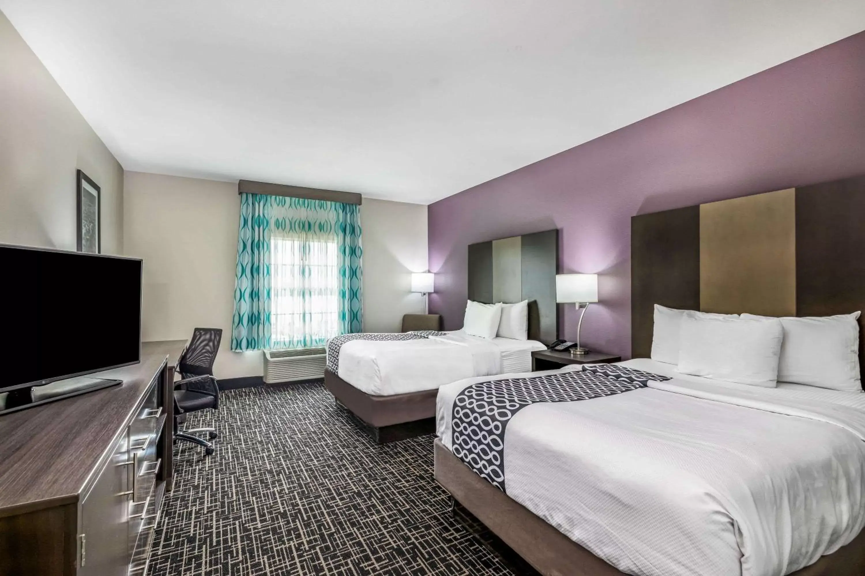 Queen Room with Two Queen Beds - Mobility Access/Non-Smoking in La Quinta by Wyndham Claremore Queen Room with Two Queen Beds - Mobility Access/Non-Smoking in La Quinta by Wyndham Claremore