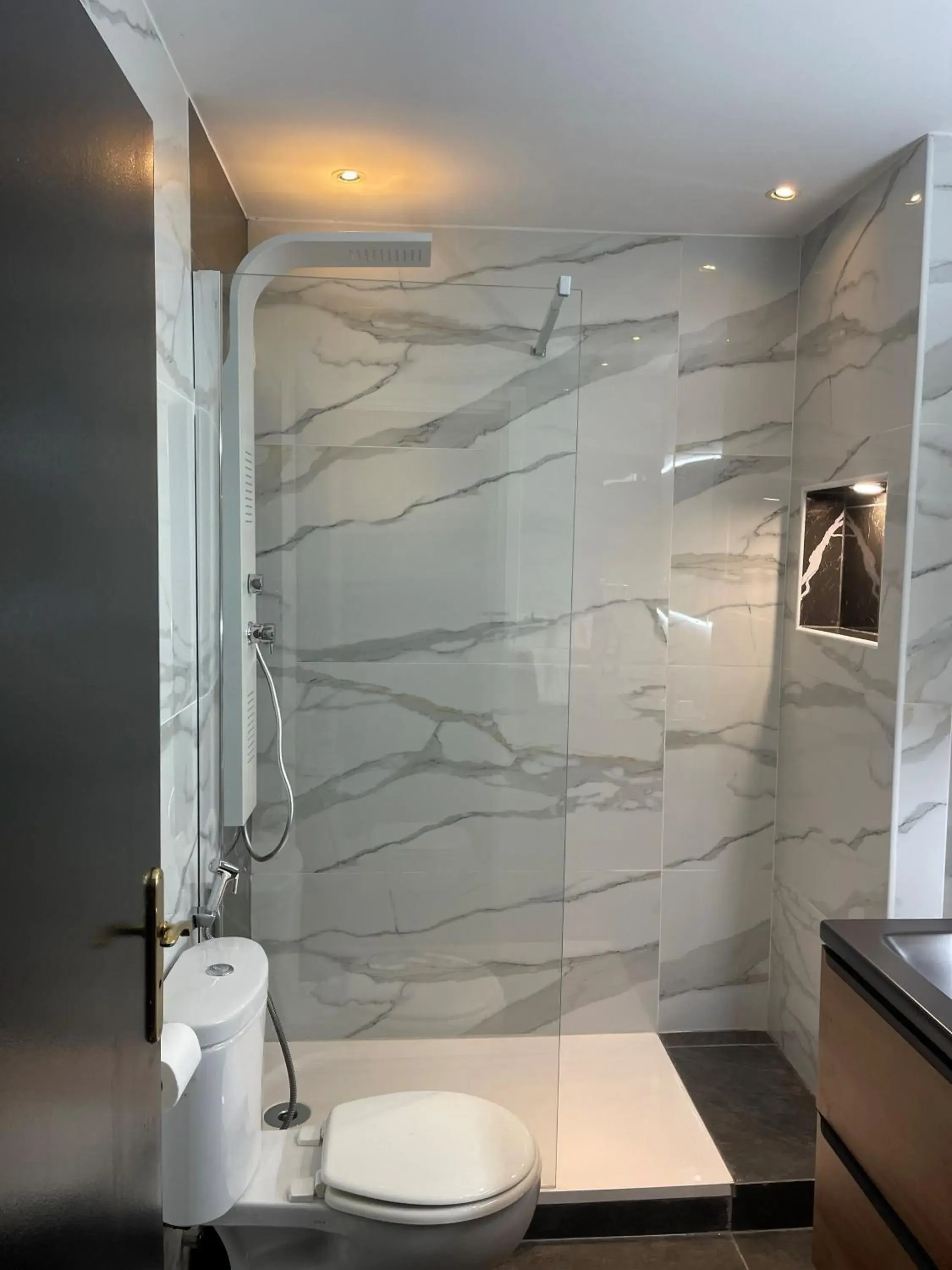 Double Room with Balcony in Hôtel Gallia Cannes Double Room with Balcony in Hôtel Gallia Cannes