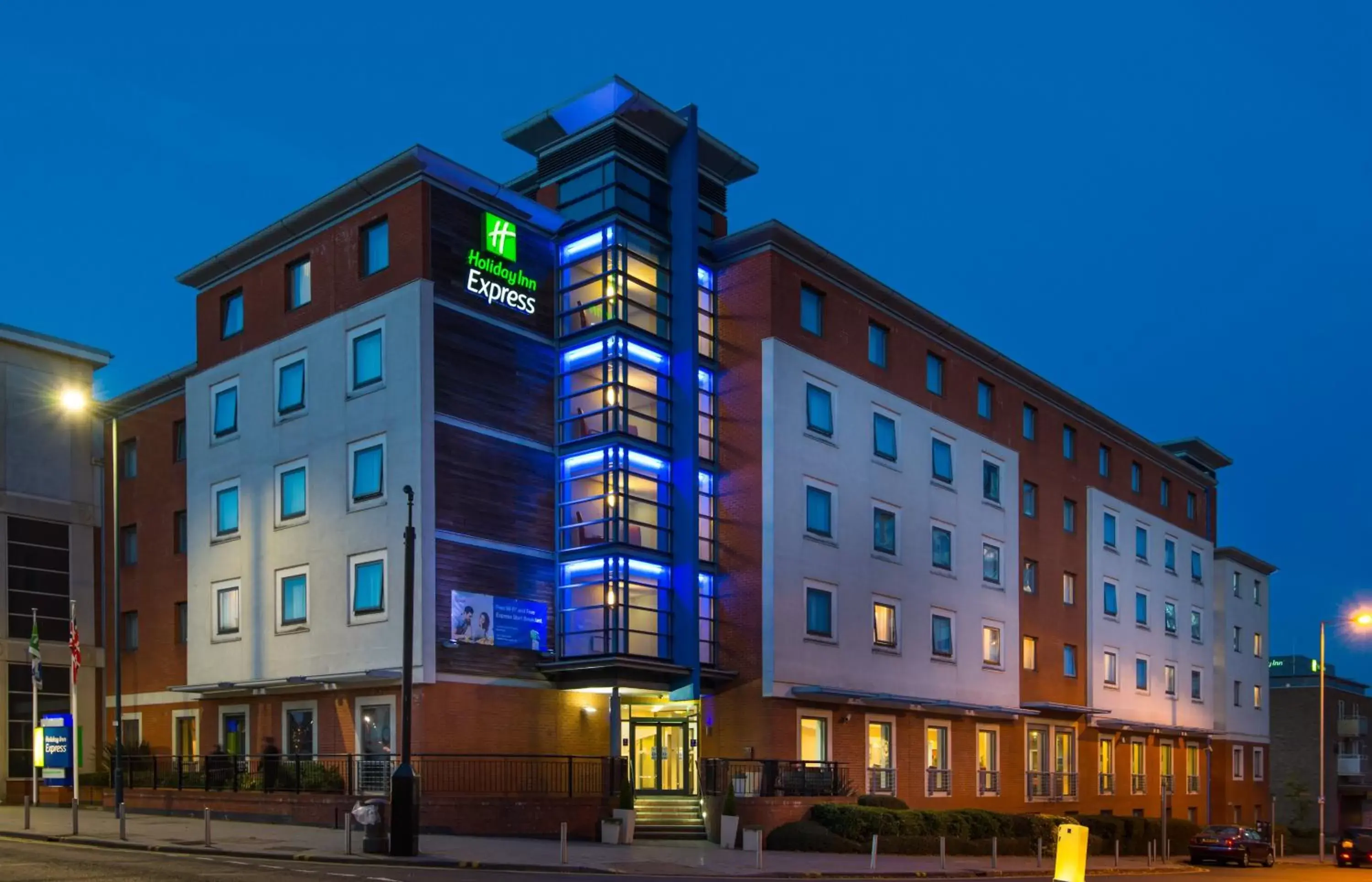 Holiday Inn Express Stevenage by IHG Holiday Inn Express Stevenage by IHG
