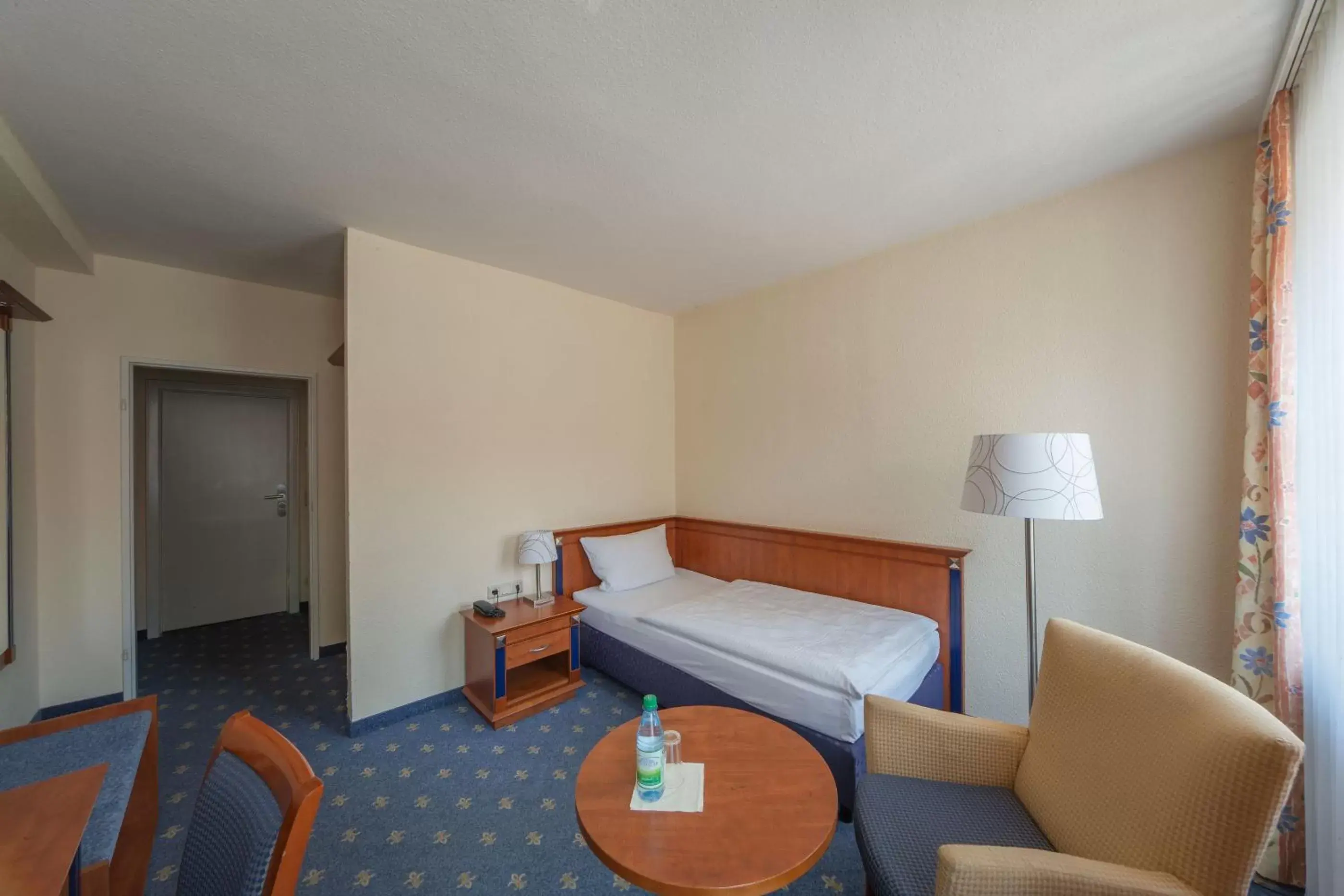 Single Room with Bathroom - single occupancy in Hotel am See Single Room with Bathroom - single occupancy in Hotel am See