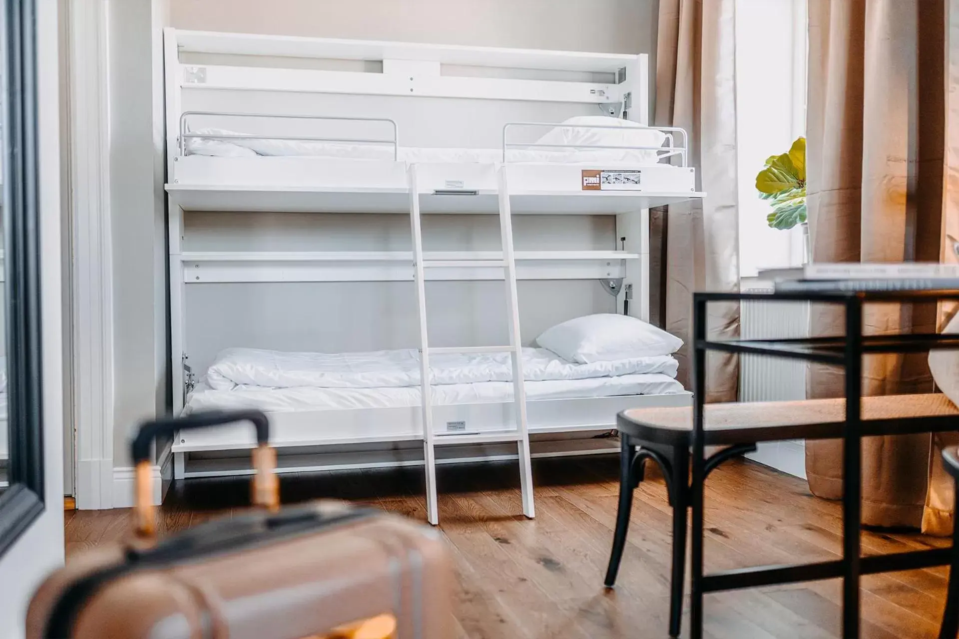 Family Room in Sunlight Hotel Conference & Spa Family Room in Sunlight Hotel Conference & Spa