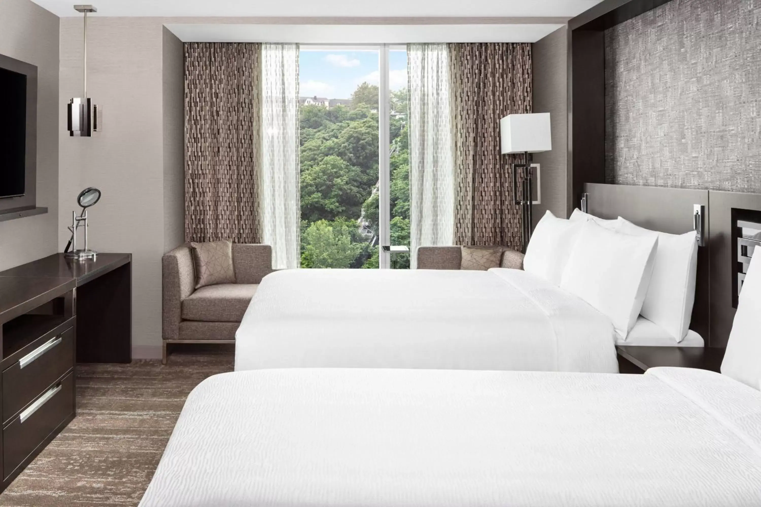 Queen Room with Two Queen Beds in Envue, Autograph Collection Queen Room with Two Queen Beds in Envue, Autograph Collection